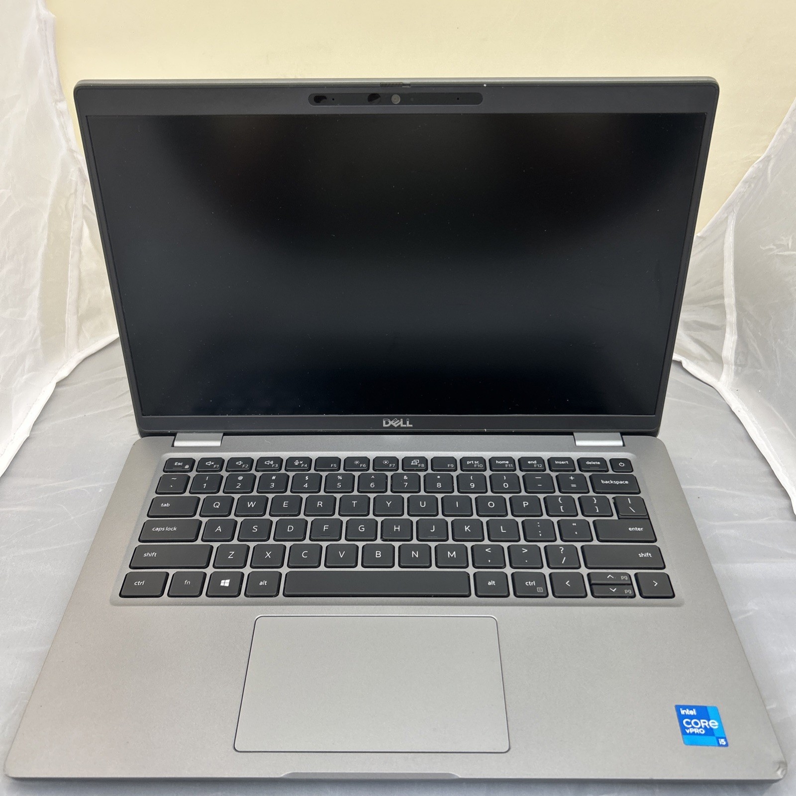 Dell Latitude 5420 14” Intel Core i5-1145G7 2.6GHz 4GB RAM)Nossd