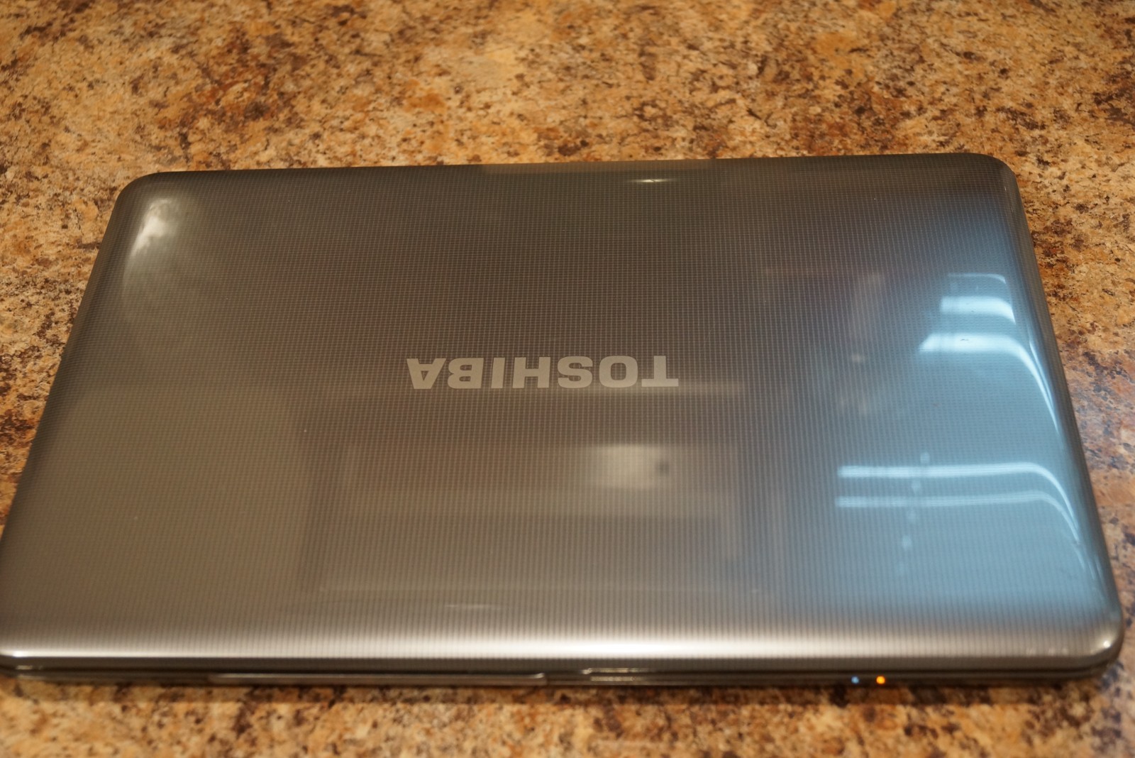 Active 22H2 WIN10 PRO Toshiba L55D-S5117 AMD A8@1.90GHz, 4GB RAM 500GB HDD