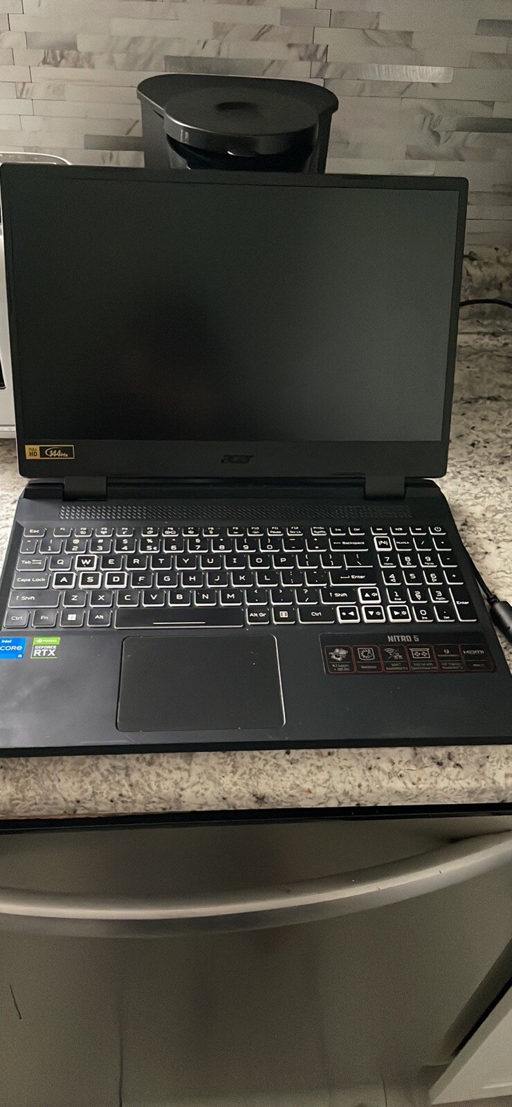 Acer- Nitro 5 -15.6” FHD Gaming Laptop- Intel Core i5 – NVIDIA GeForce Rtx 3050