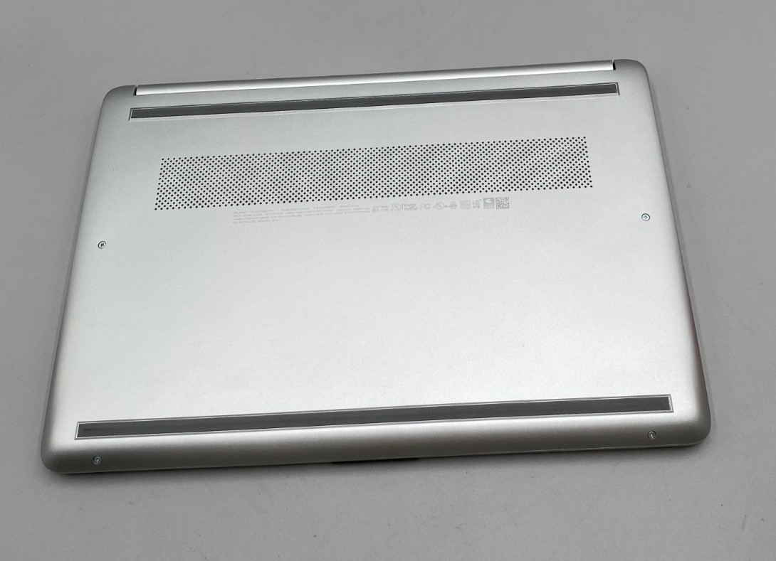 HP Laptop 14-DQ0057NR Pentium Silver N5030 1.1GHz 64GB eMMc 4GB DDR4 Silver B