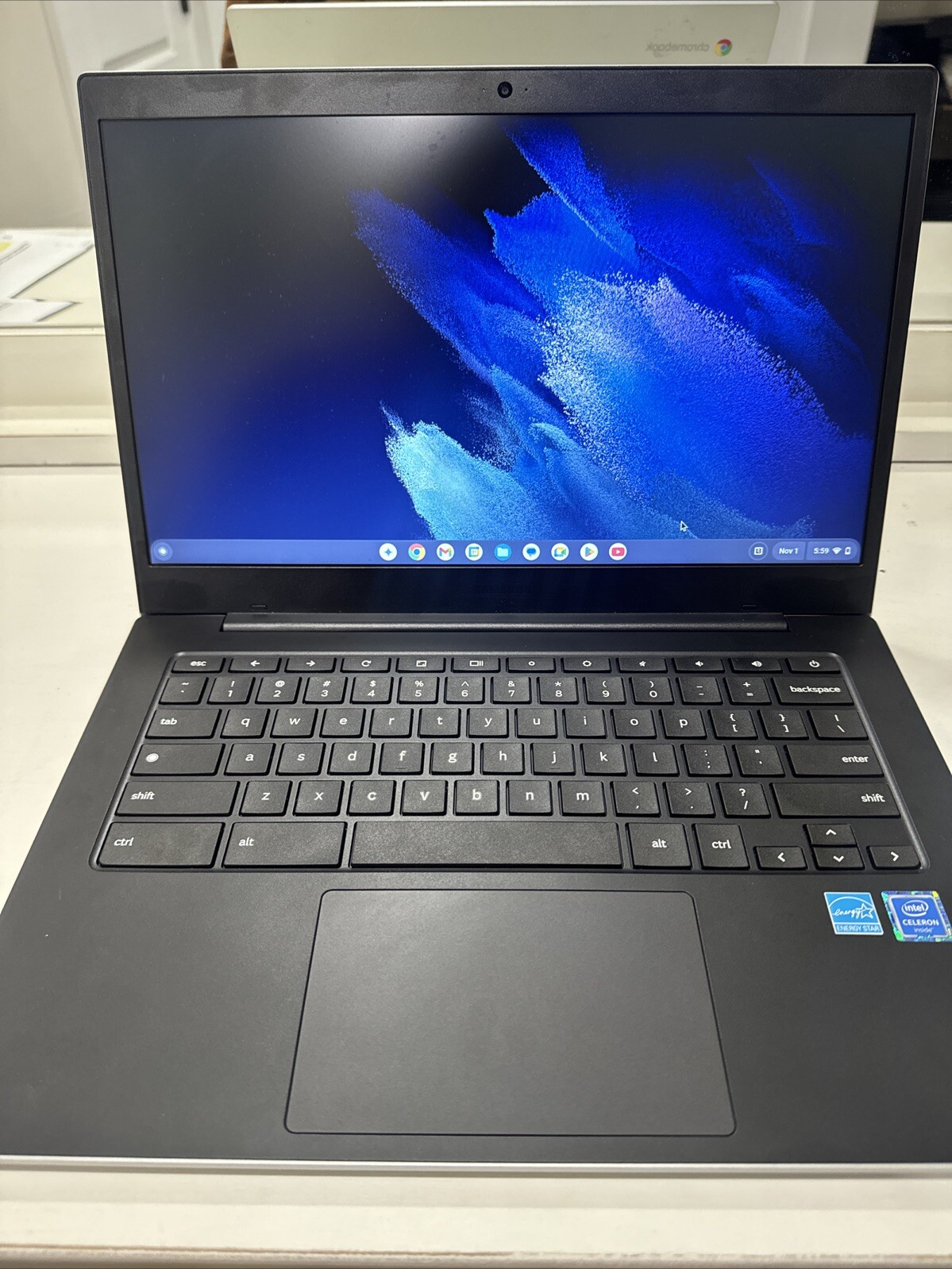 Samsung Galaxy Chromebook Go 14″ (64GB SSD, Intel Celeron N4500, 1.10 GHz, 4GB)