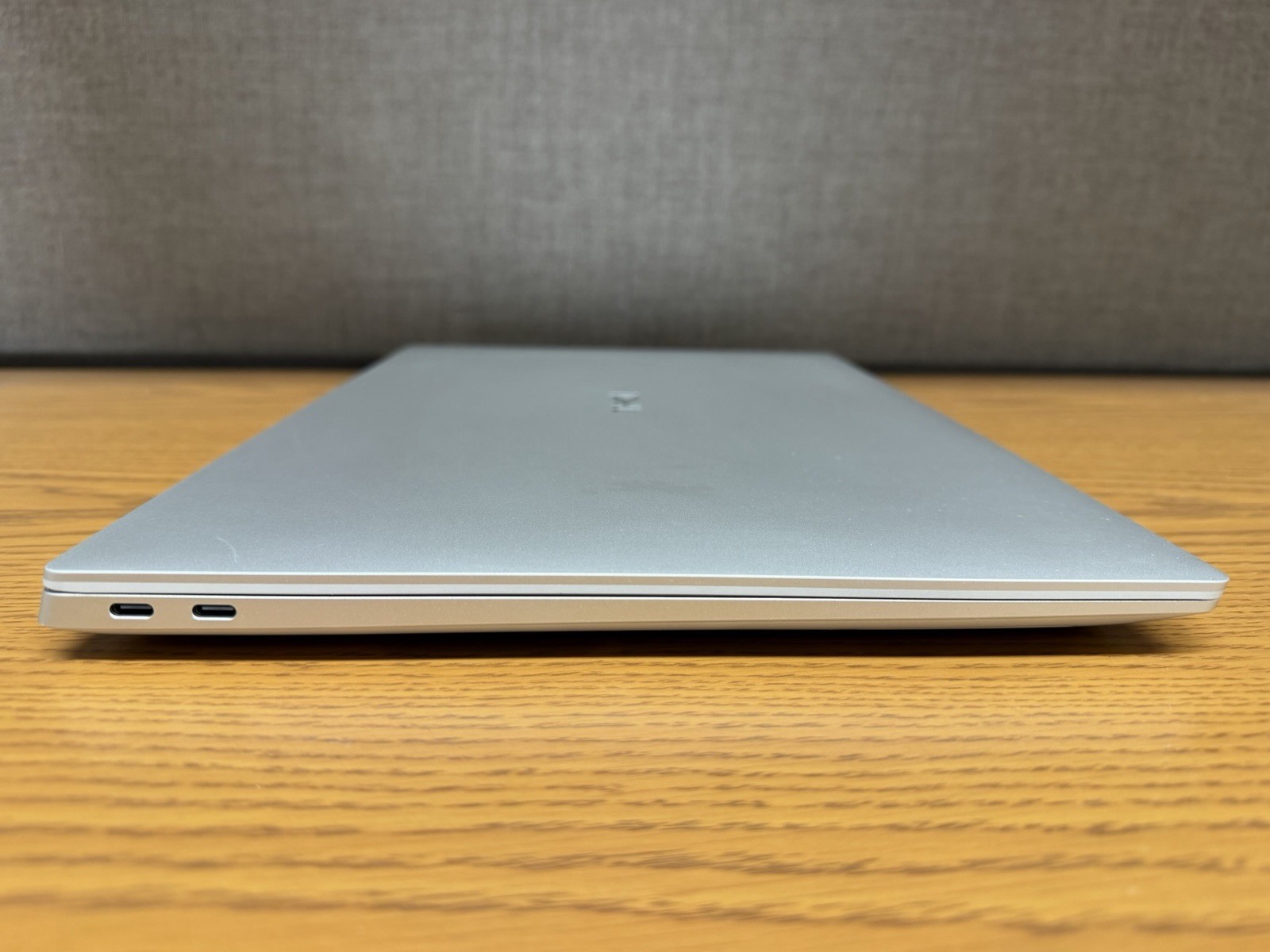 Dell 16 (XPS 16) Premium, 4K OLED Touch, Ultra 7 255H 32GB 1TB RTX 5050