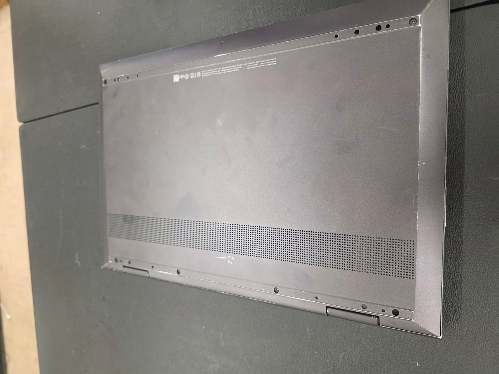 HP ENVY X360 15M-CP0011DX | RYZEN 5 2500U | 256GB | 16GB W11 Pro 2-n-1 #9830