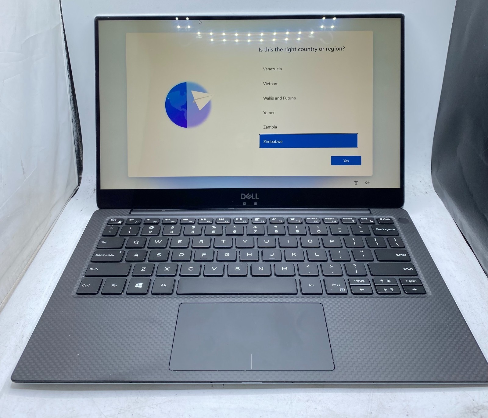 Dell XPS 13 9370 13.3″ Laptop Intel Core i5-8350U 8GB RAM 256GB SSD
