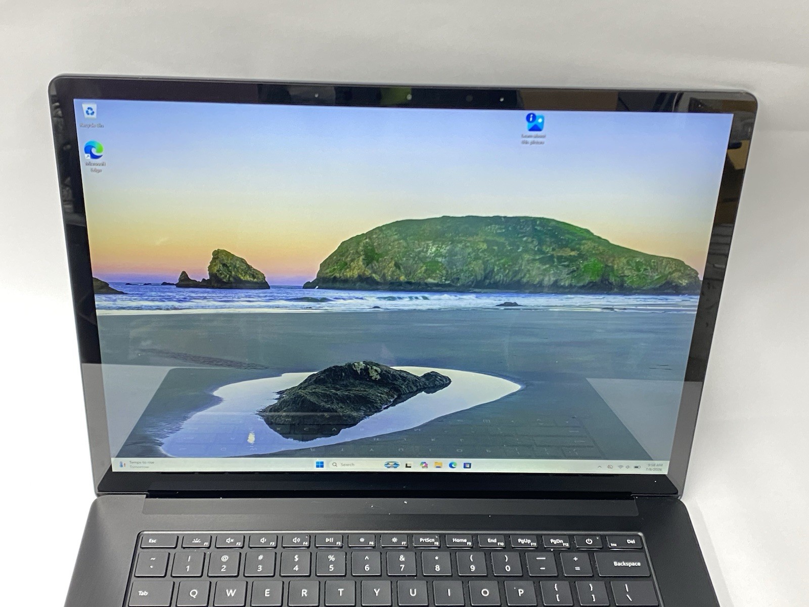 Microsoft Surface Laptop 3 – Grade A – Touch – i7-1065g7 – 32GB – 1TBSSD – W11P