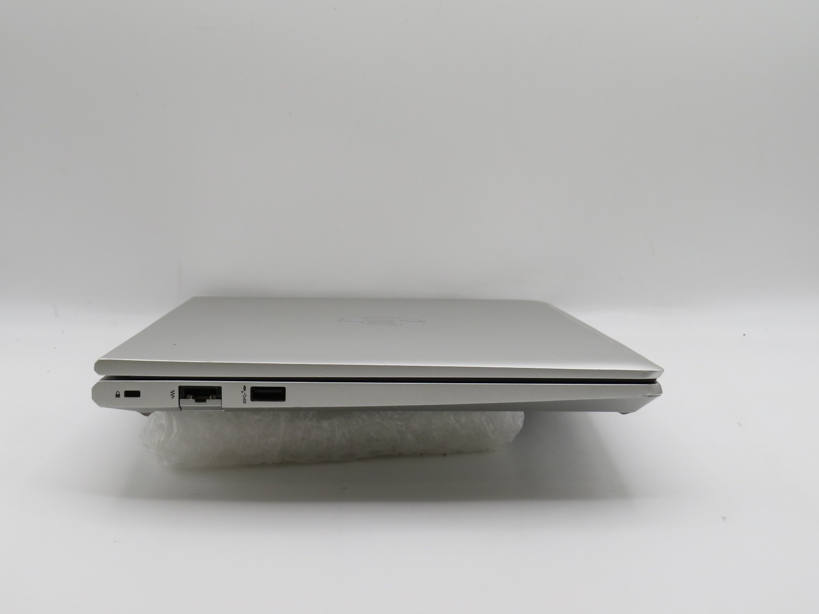 HP ProBook 440 G9 i7-1255U @ 1.7GHz 16GB DDR4 256GB SSD 14″ Win 11 Pro