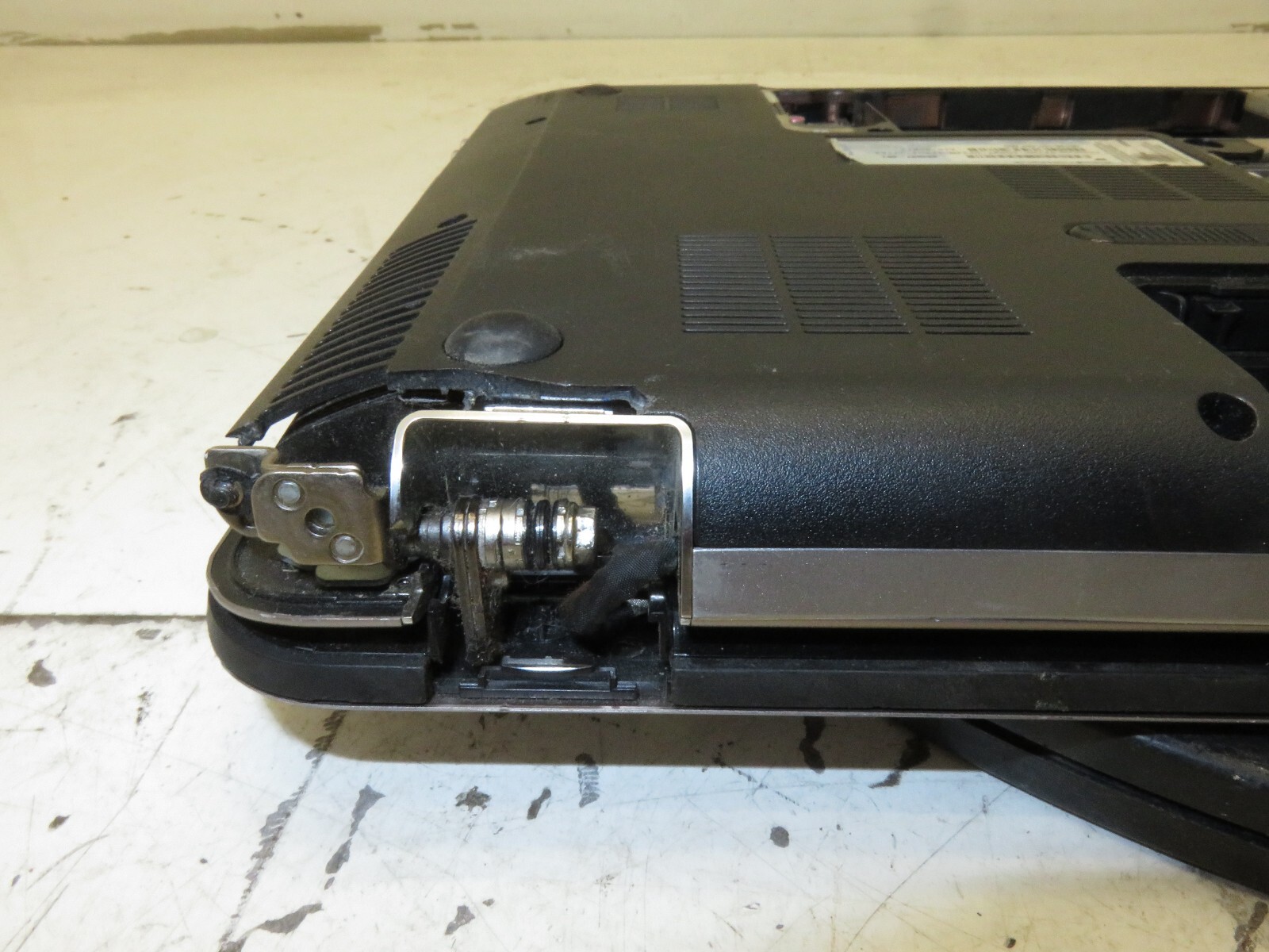 Lot of 2 i3 1st Gen. Laptops HP DV6-3257CL & HP ProBook 4540S – Parts/Repair