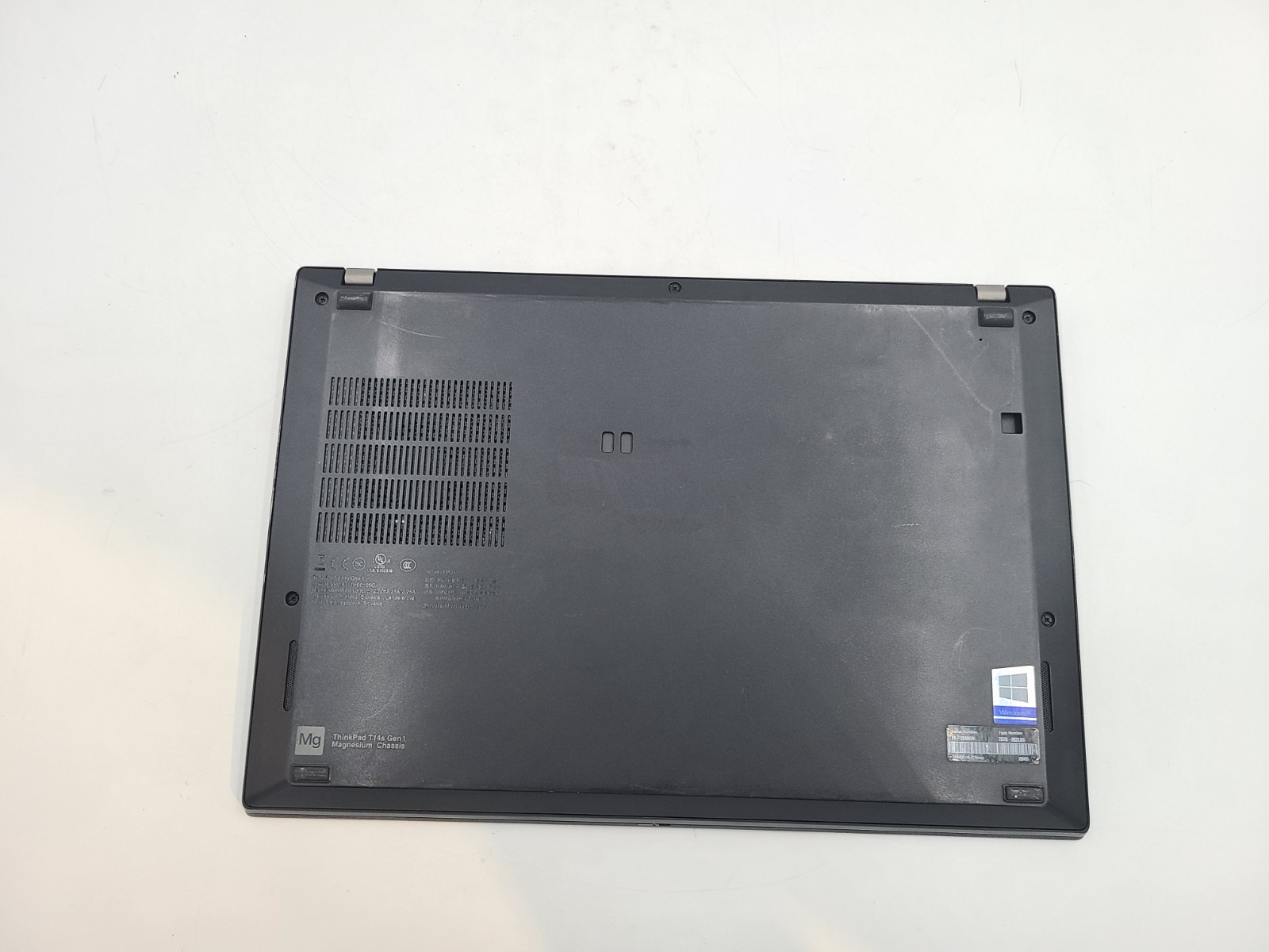 Lenovo ThinkPad T14s Gen. 1 i7-10510U 1.8GHz 8GB Ram 256GB SSD Win 11 Pro TOUCH
