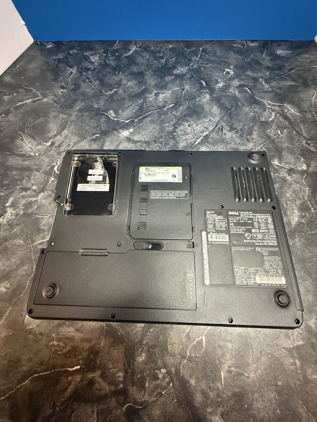Dell Inspiron 6000 PP12L Laptop 2GB Ram + CHARGER + BATTERY – No HD OS