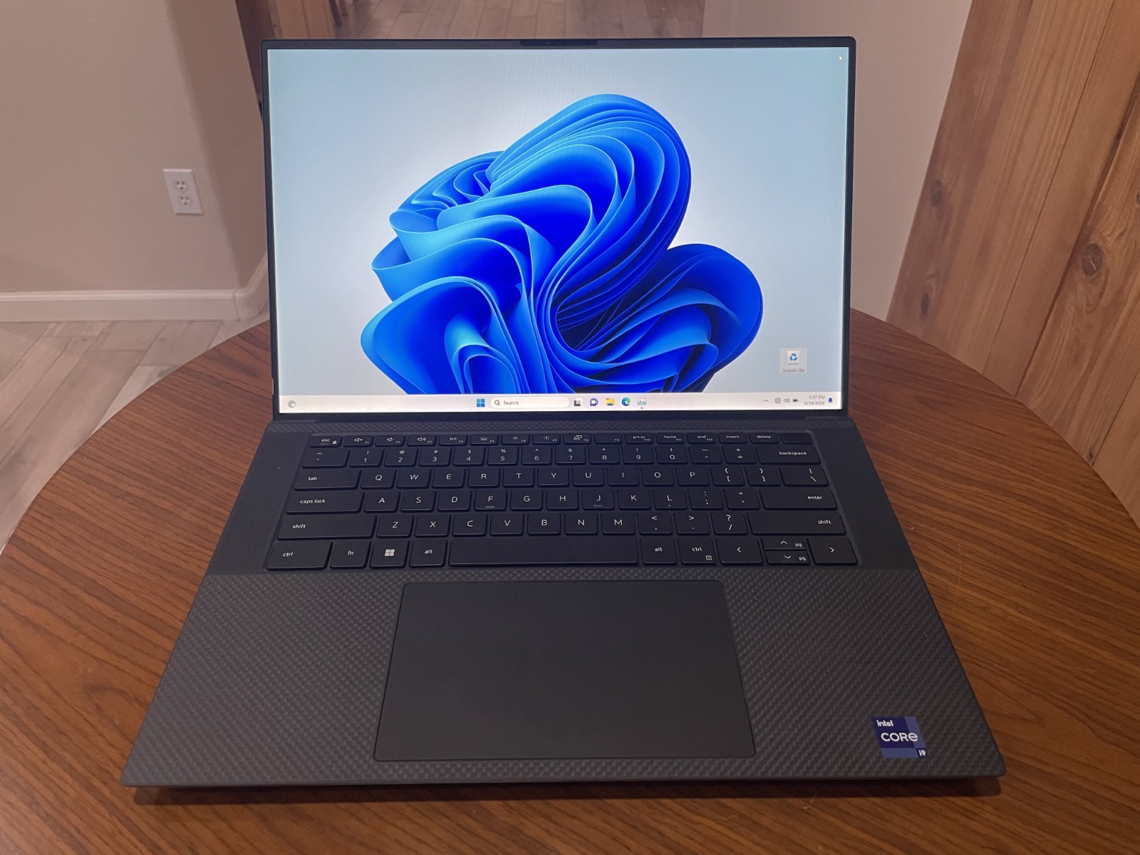 Dell XPS 15 9520 i9-12900HK 32GB 1TB RTX 3050 Ti Dedicated Graphics FHD+