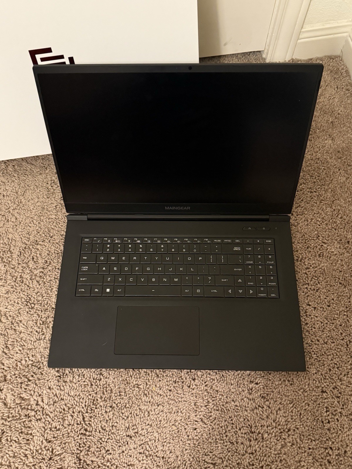MAINGEAR Vector Pro 2 Gaming Laptop Ryzen 9 6900HX 32GB DDR5 1TB SSD RTX 3070 Ti