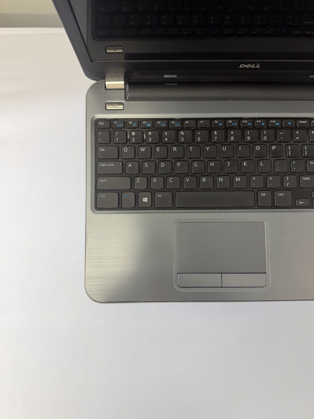 Dell Inspiron 5537 Laptop – Good Screen – Intel i7-4500U – Read Des