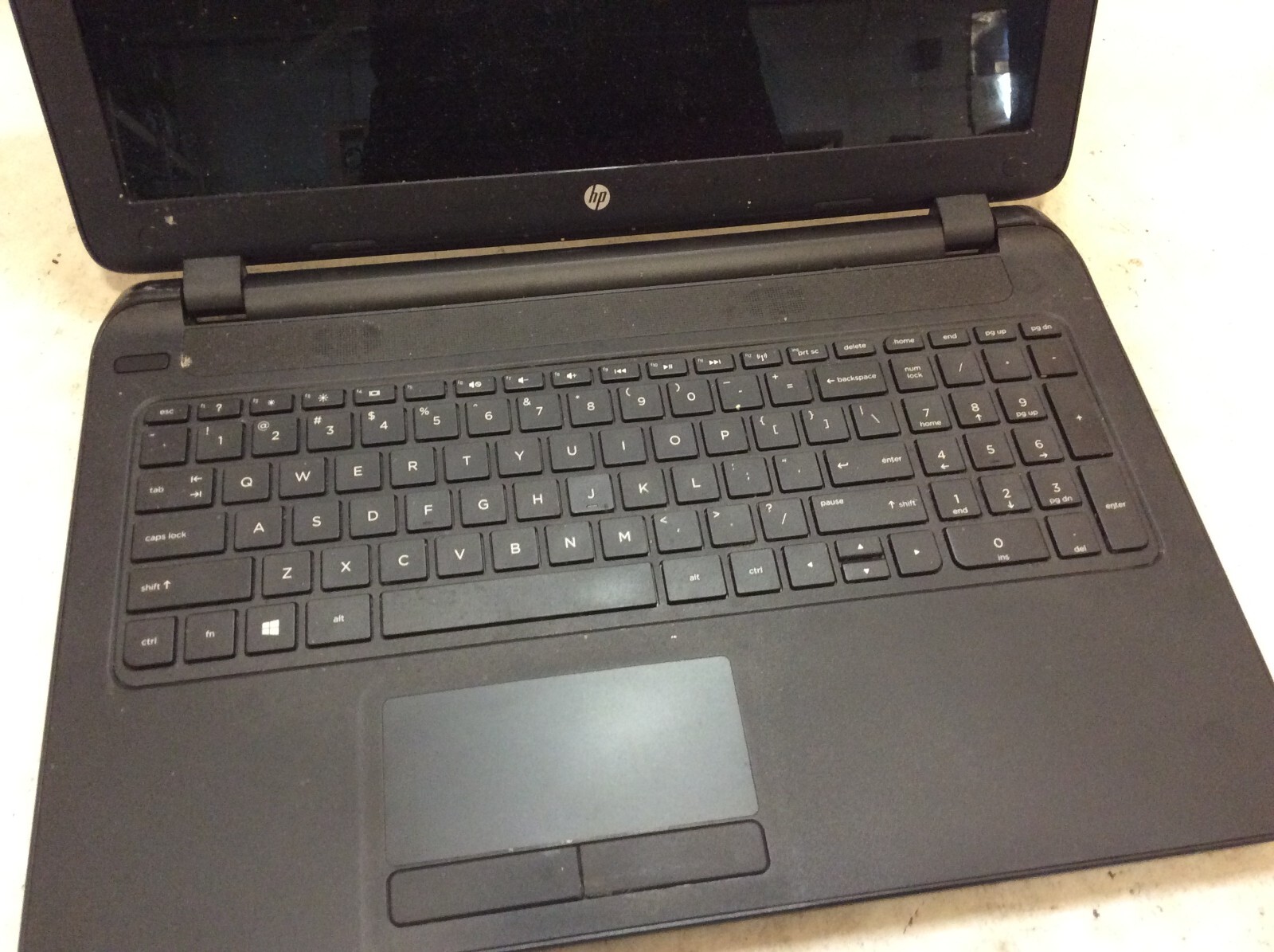 HP Notebook 15-f004dx Laptop 15″ AMD E1-2100 WON’T TURN ON -PP