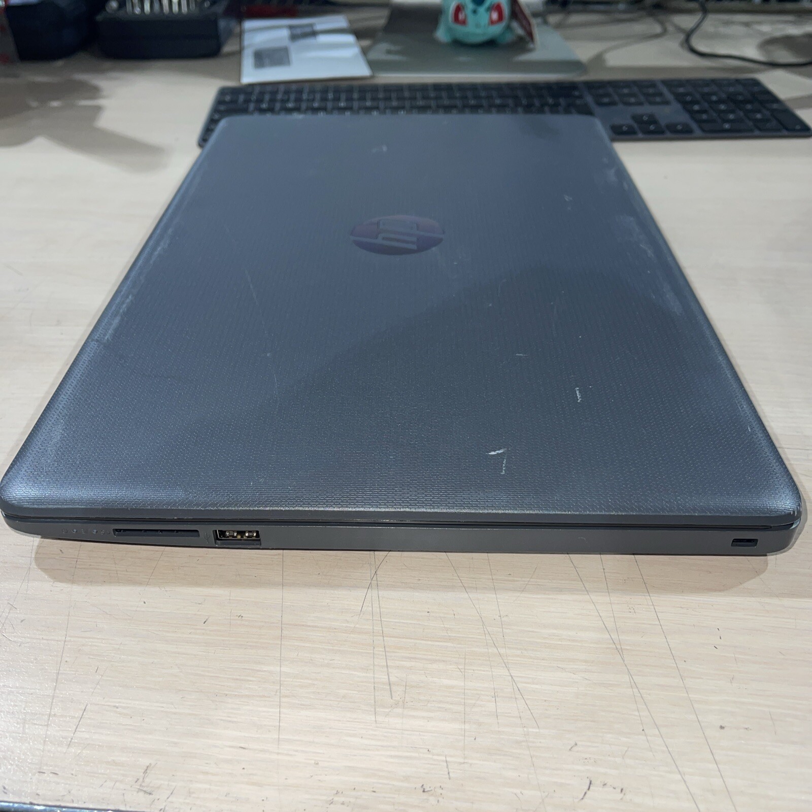 Hp 255 G7 Notebook AMD A4-9125 Radeon 4GB RAM NO HD !