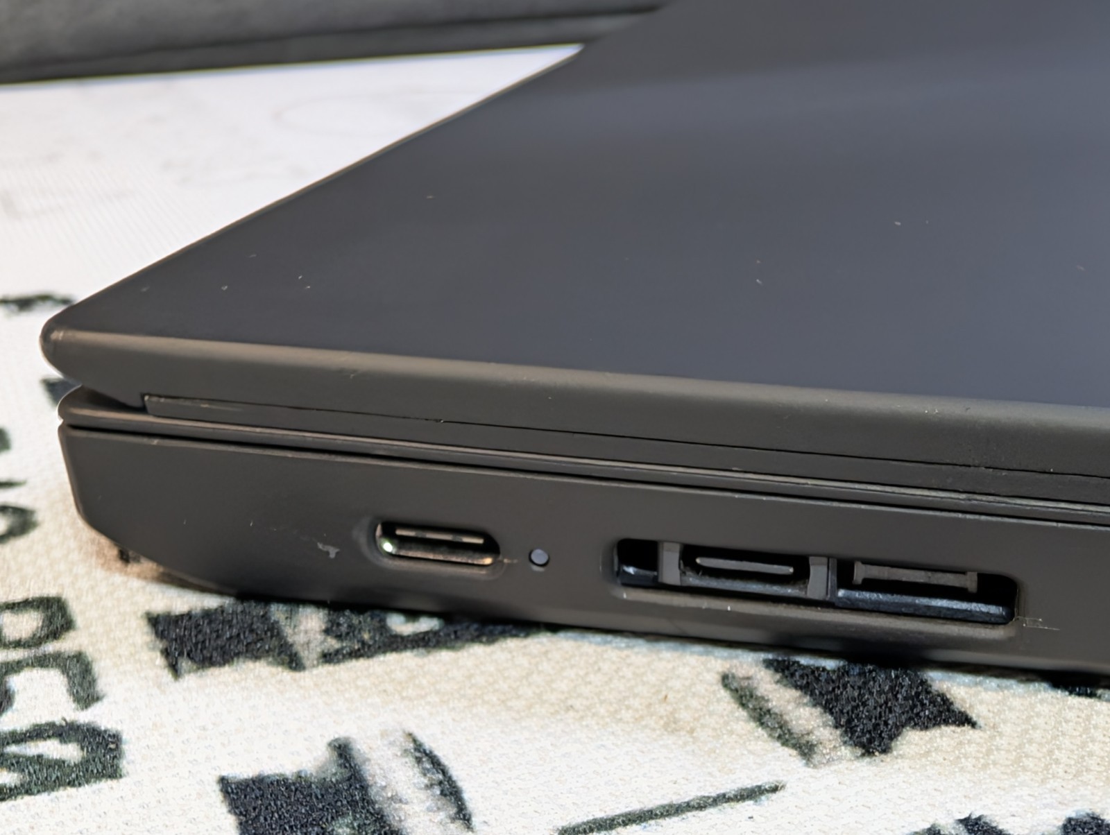 Lenovo ThinkPad T14 Gen 1 Ryzen 5 PRO 4650U 16GB RAM 512GB SSD FHD Win 11 READ