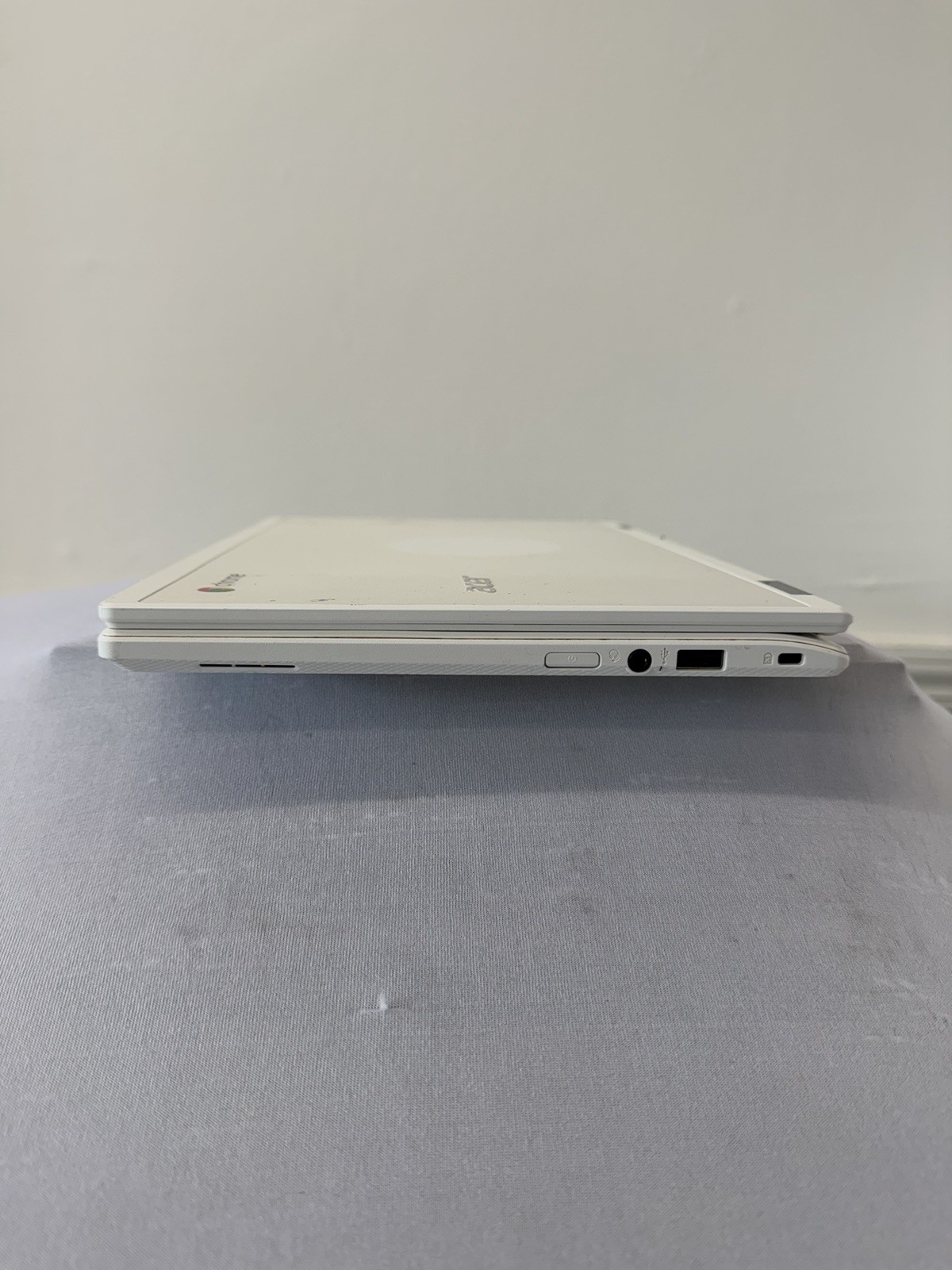 Acer Chromebook R11 CB5-132T Laptop – Good Screen – Intel Celeron N3060-Read Des