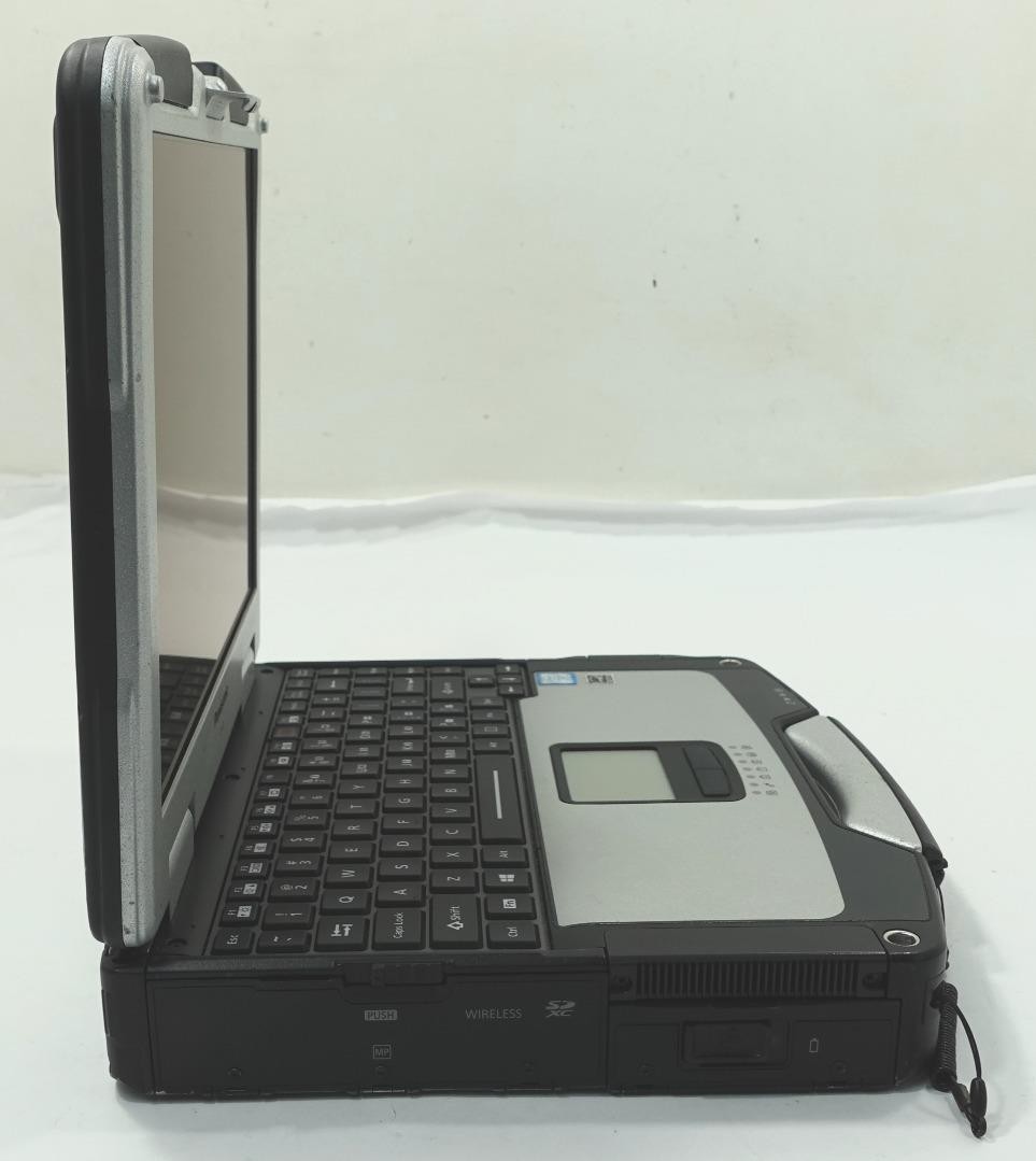 Panasonic Toughbook CF-31 Core i7-7600U 2.8GHz 16GB 256GB SSD