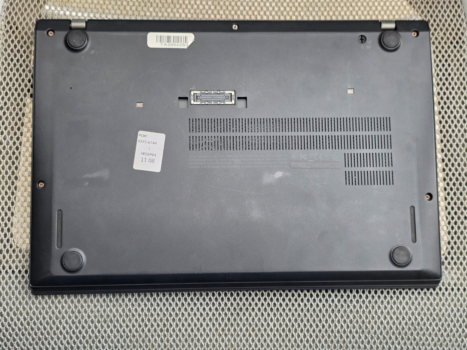 14″ Lenovo ThinkPad – i5-7300U, 20GB, 256GB NVMe M.2 SSD | W11 Ready!!