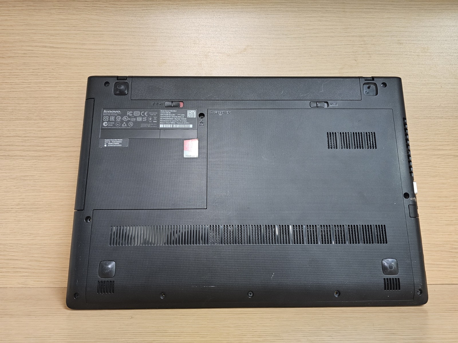 Lenovo G50-80 Laptop Intel Core i3 4GB RAM 1TB HDD, Bad Battery