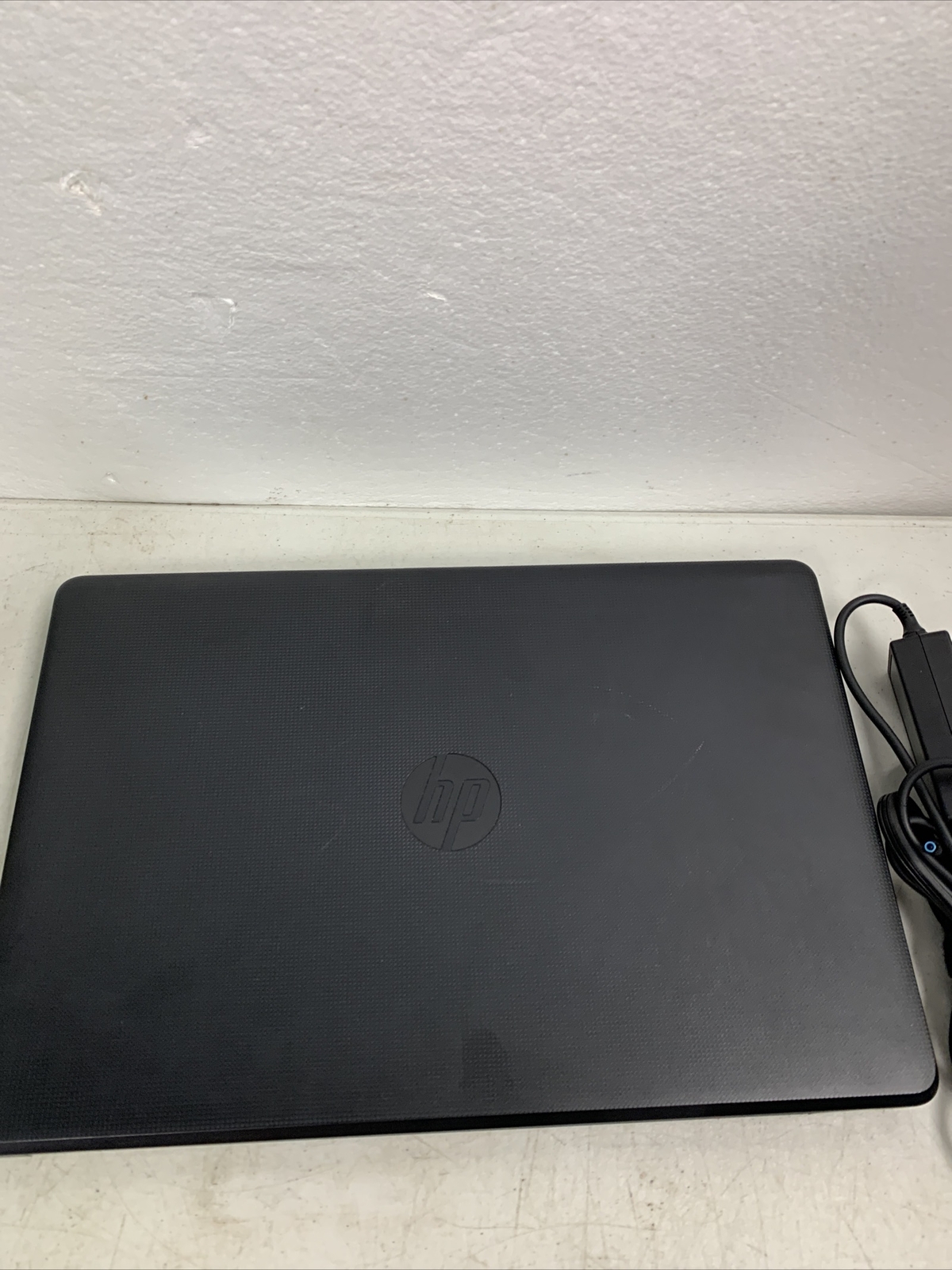 HP 9461NGW 15.6” Intel N4000 4GB RAM 1TB Hard Drive HDD Intel UHD Graphics