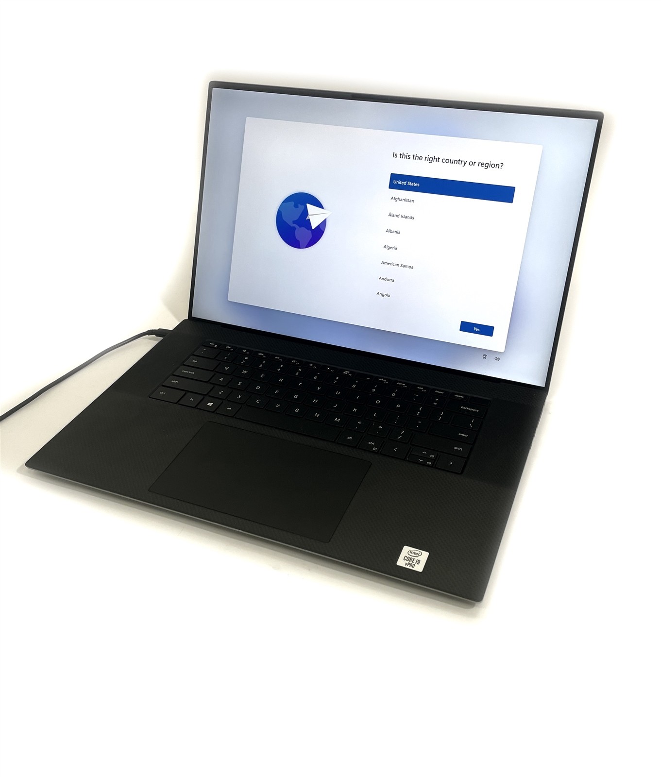 Dell Precision 5750 Laptop i9-10885H 512GB SSD 32GB RAM RTX 3000 – Win 11 Pro