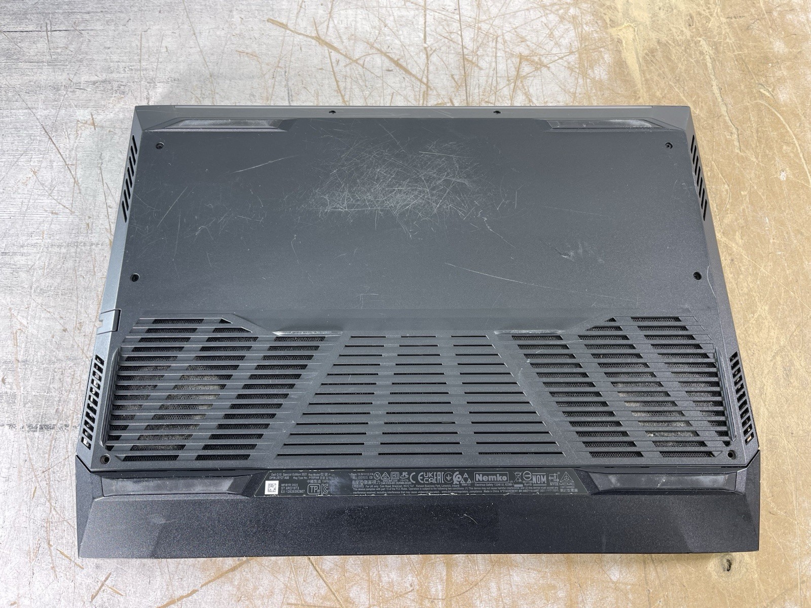 DELL G15 552I SPECIAL EDITION i9-12900H @ 1.8GHz, NO RAM/NO HDD/OS – (FOR PARTS)