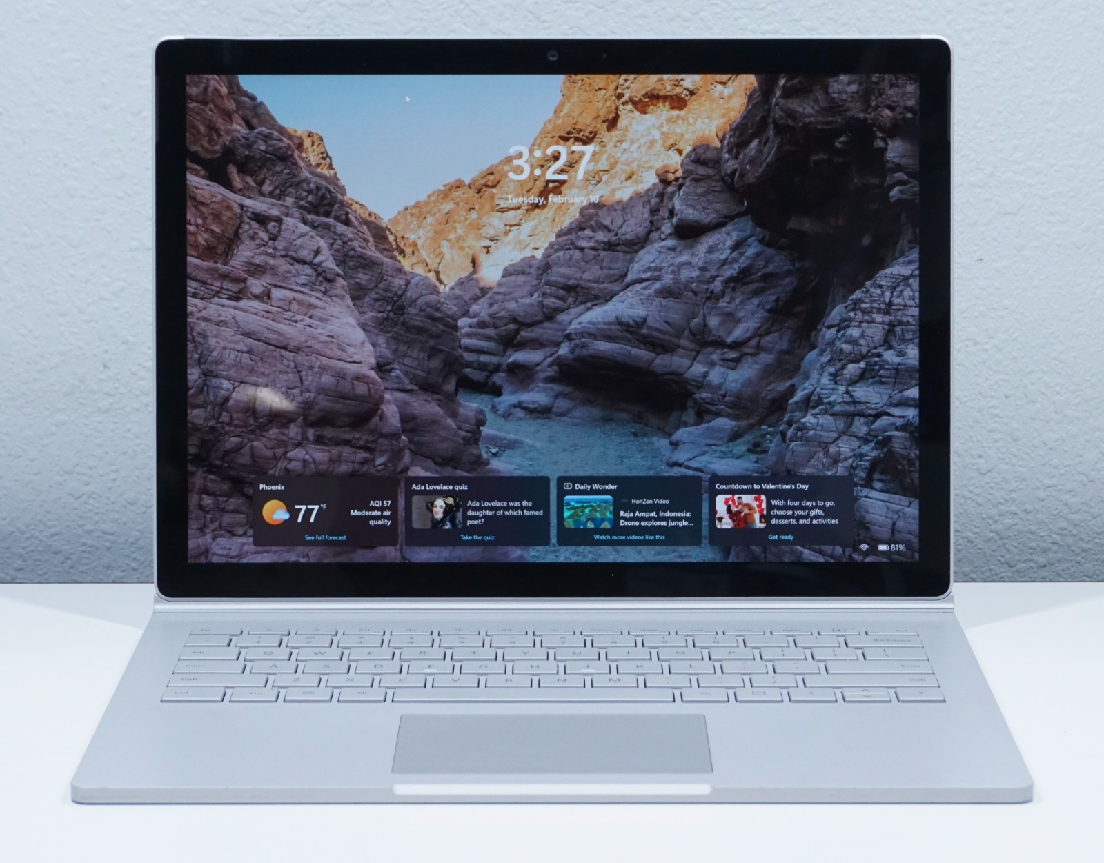 Microsoft SurfaceBook 2 i5-8350U 8GB RAM 250GB SSD W11 Pro
