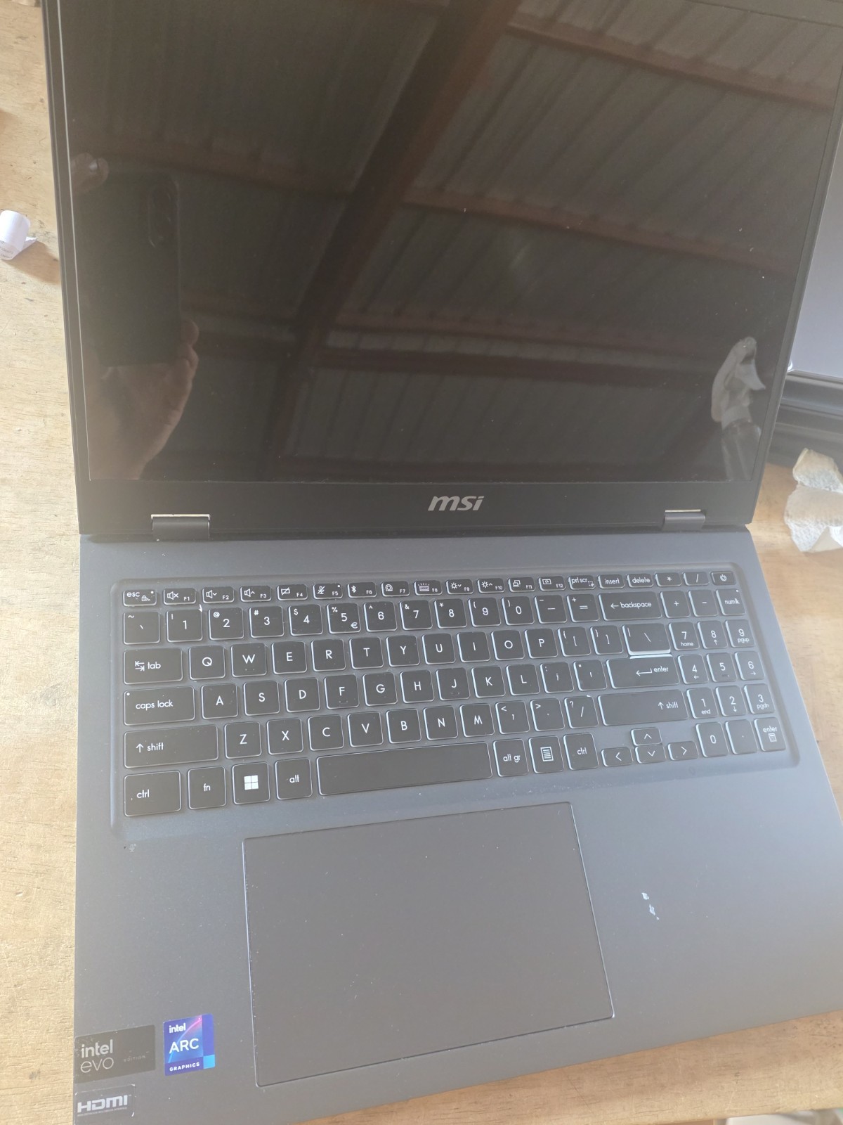 MSI Prestige 16 AI Evo B1MG-016US 16″ Core Ultra 7 155H 3.8GHz 32GB RAM 1TB SSD
