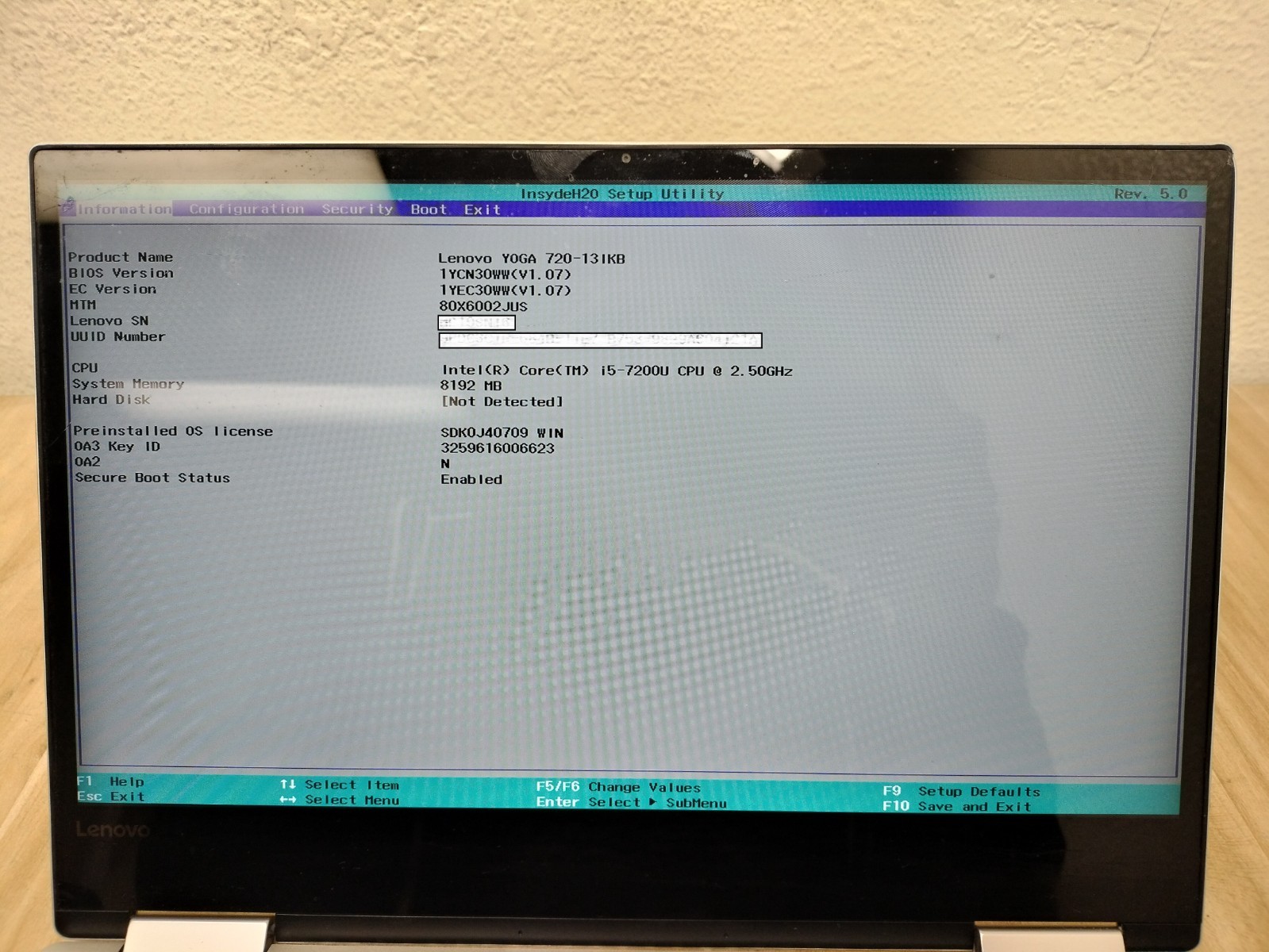 Lenovo Yoga 720-13IKB 13.3″ i5-7200U 2.5GHz 8GB RAM | NO SSD/HD/OS