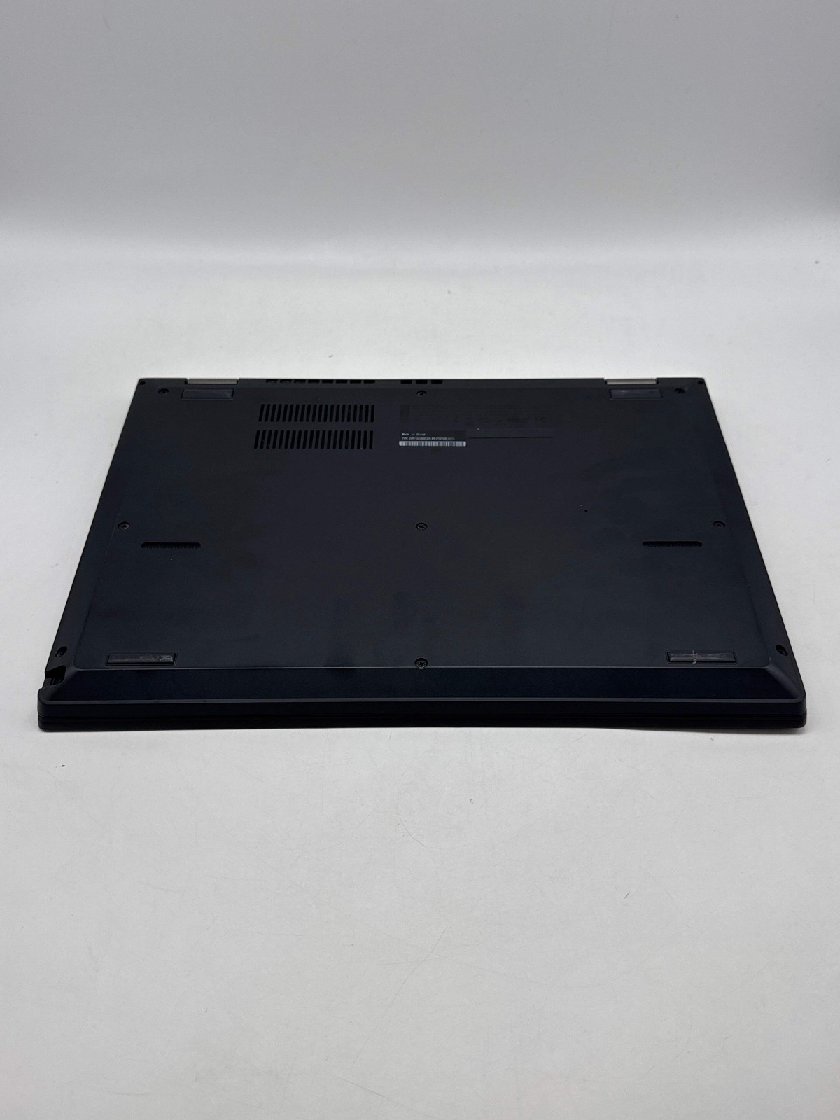 Lenovo ThinkPad L380 Yoga 13.3″ Core i5-8250U 8GB 256GB SSD – For Parts