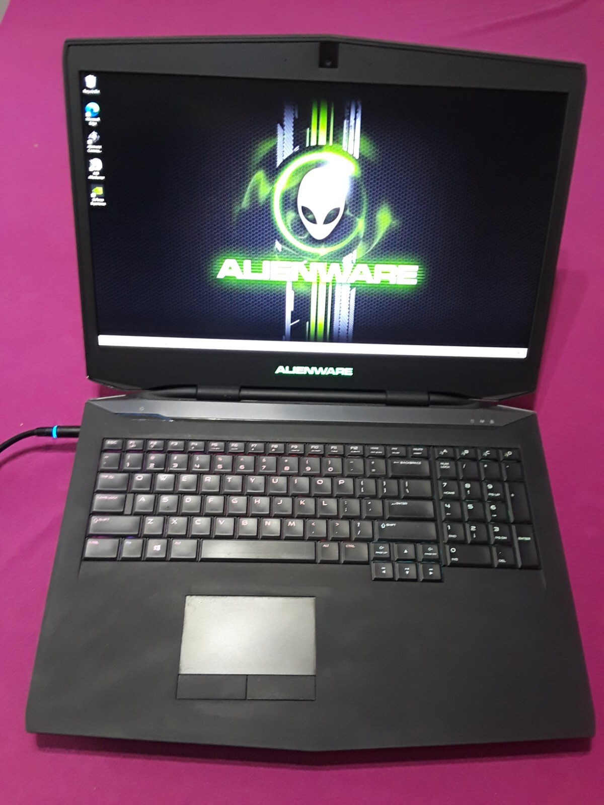 Dell Alienware 17 laptop i7-4810mq 2.8-4.0Ghz 16GB 512GB NVIDIA “P5000” AX200