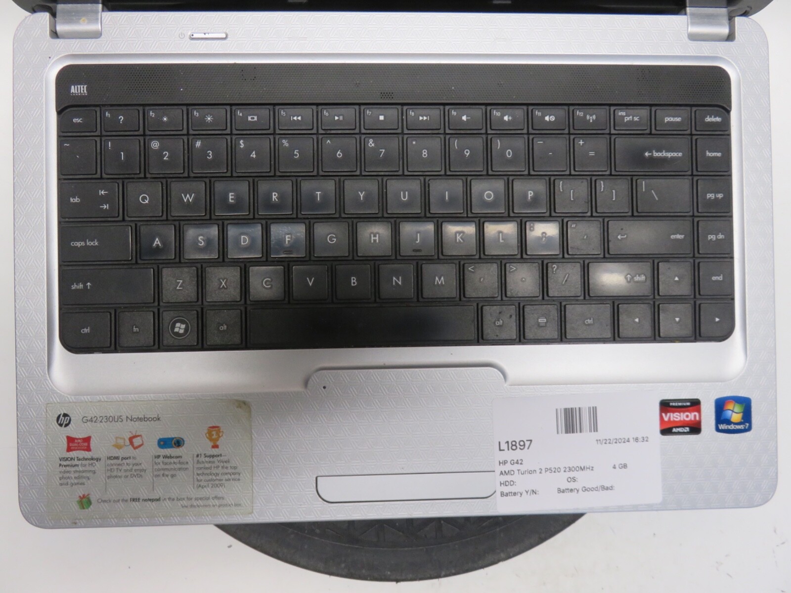HP G42-230US Laptop AMD Turion 2 P520 2300MHz 4 GB NO HDD No Batt
