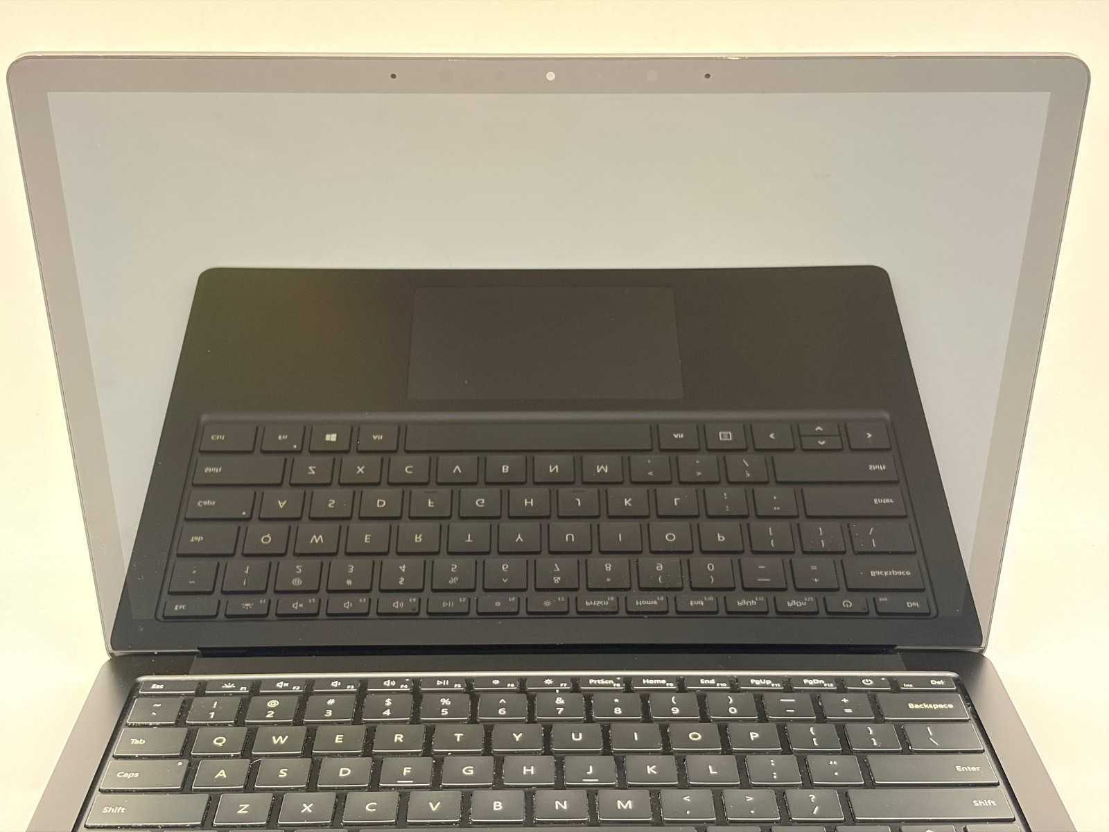 Microsoft Laptop 3 1868 Intel Core i7-1065G7 @1.3GHz 16GB RAM 256GB Win 11 Pro