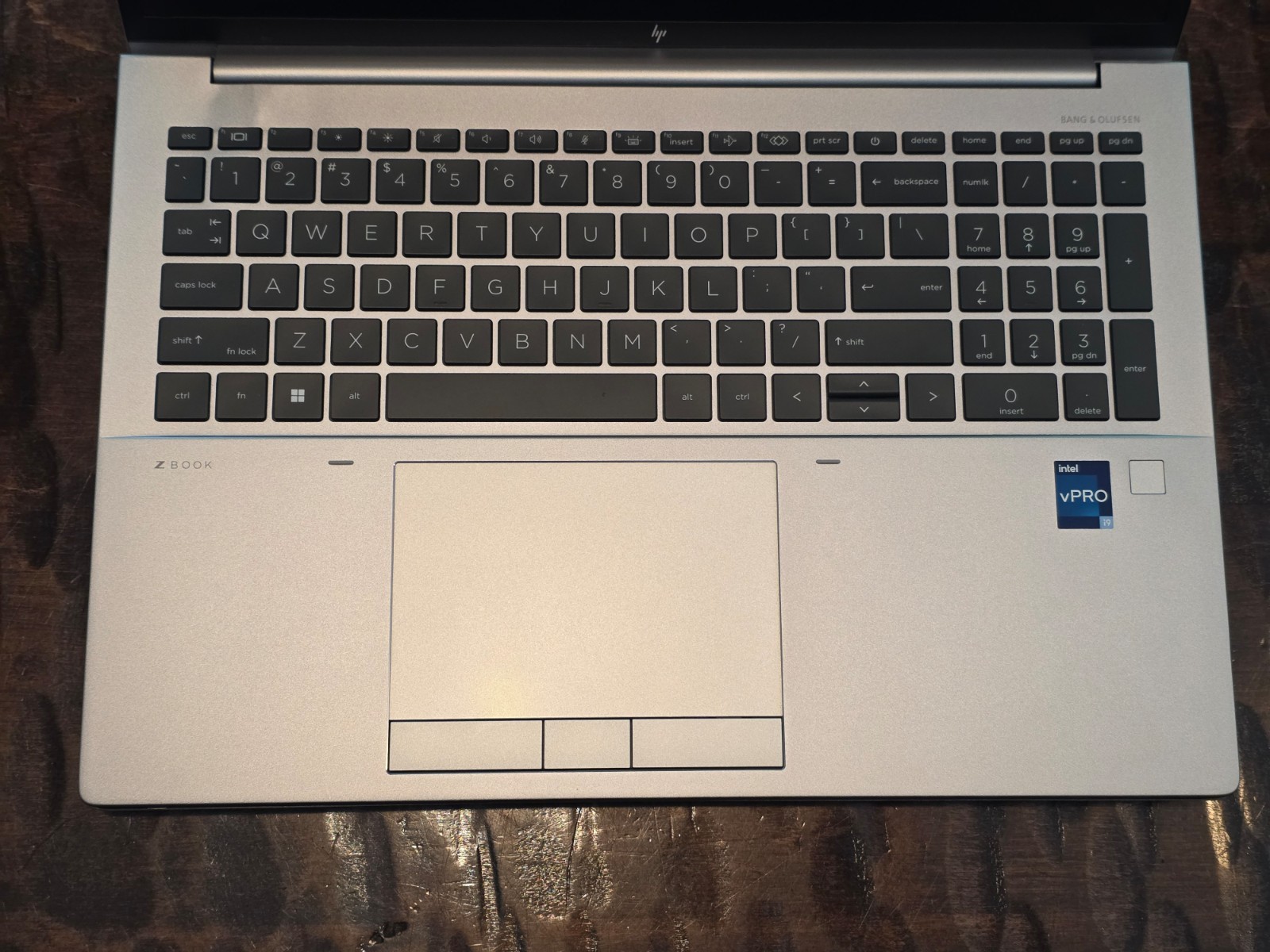 HP ZBook Fury 16 G9 – 16″ FHD+, i9 12950HX, RTX A4500 16GB, 32GB RAM, 1TB SSD