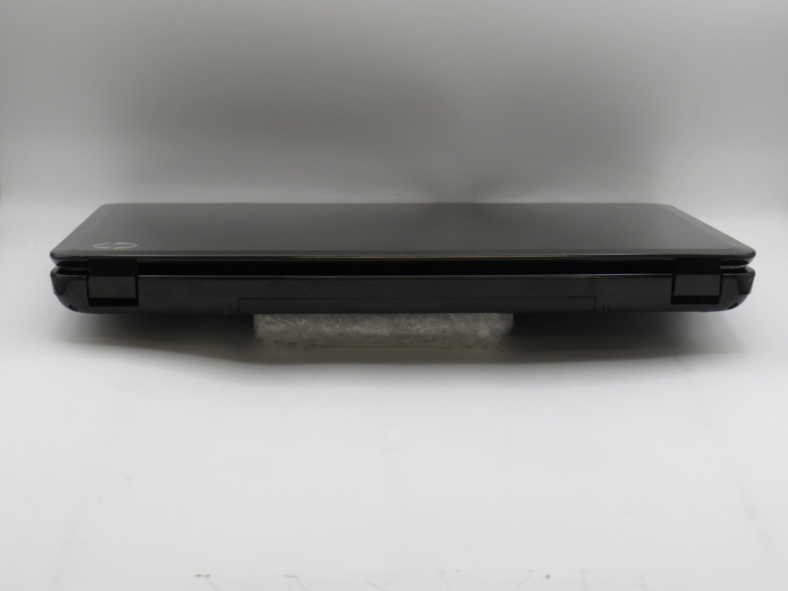 HP Pavilion g7 | A6-4400M @ 2.7GHz | 6GB DDR3 | 17.3″ | NO HD/OS/AC | Parts