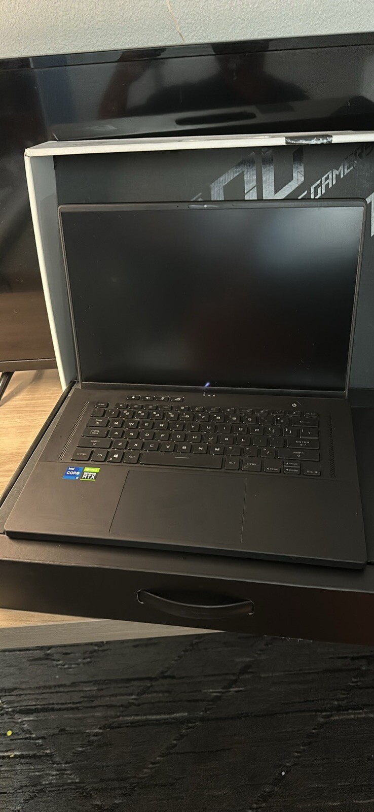 ROG Zephyrs G16 2021 Gaming Laptop