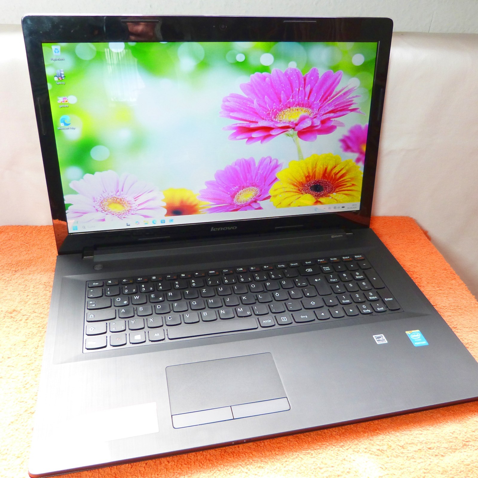 Lenovo G70 Business 17″ HDP DOLBY SOUND I SSD Windows 11 l 16GB RAM NEW DVD