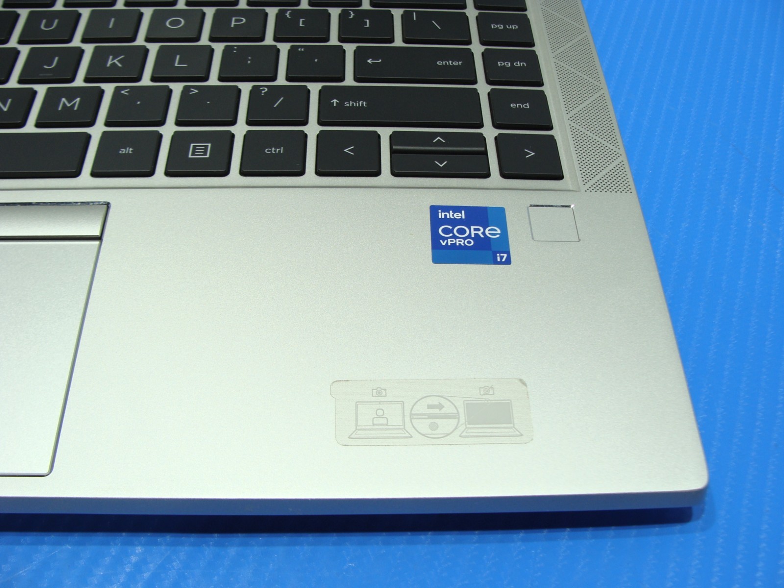 HP EliteBook 840 G8 14″FHD Core vPro i7-1185G7 3GHz 8GB 256GB Windows 11Pro +PA
