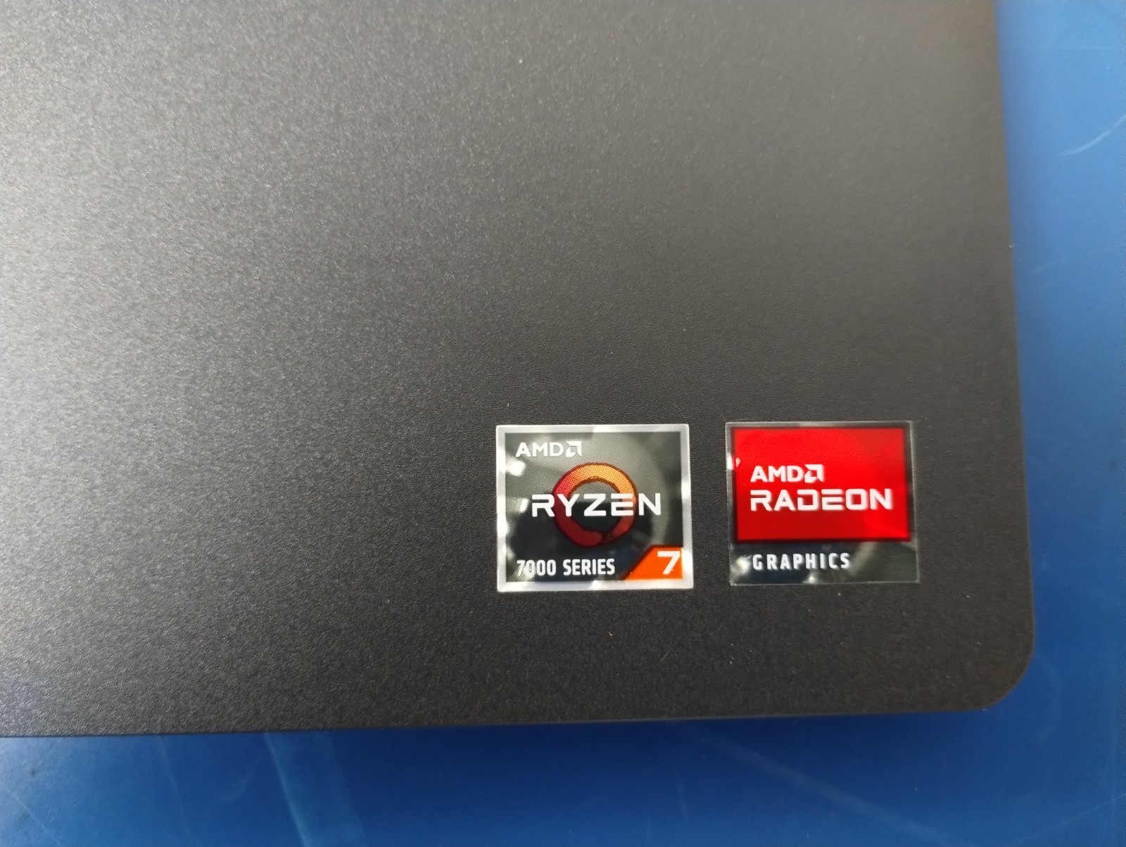 DELL 15 DC15255 G8MK9, AMD Ryzen 7 7730U, 2.00 GHz, 16 GB RAM, 512 GB NVMe SSD