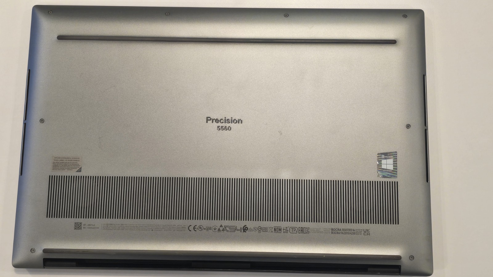 Dell Precision 5560 15″ i5-11500h 16gb/256gb/win 11pro