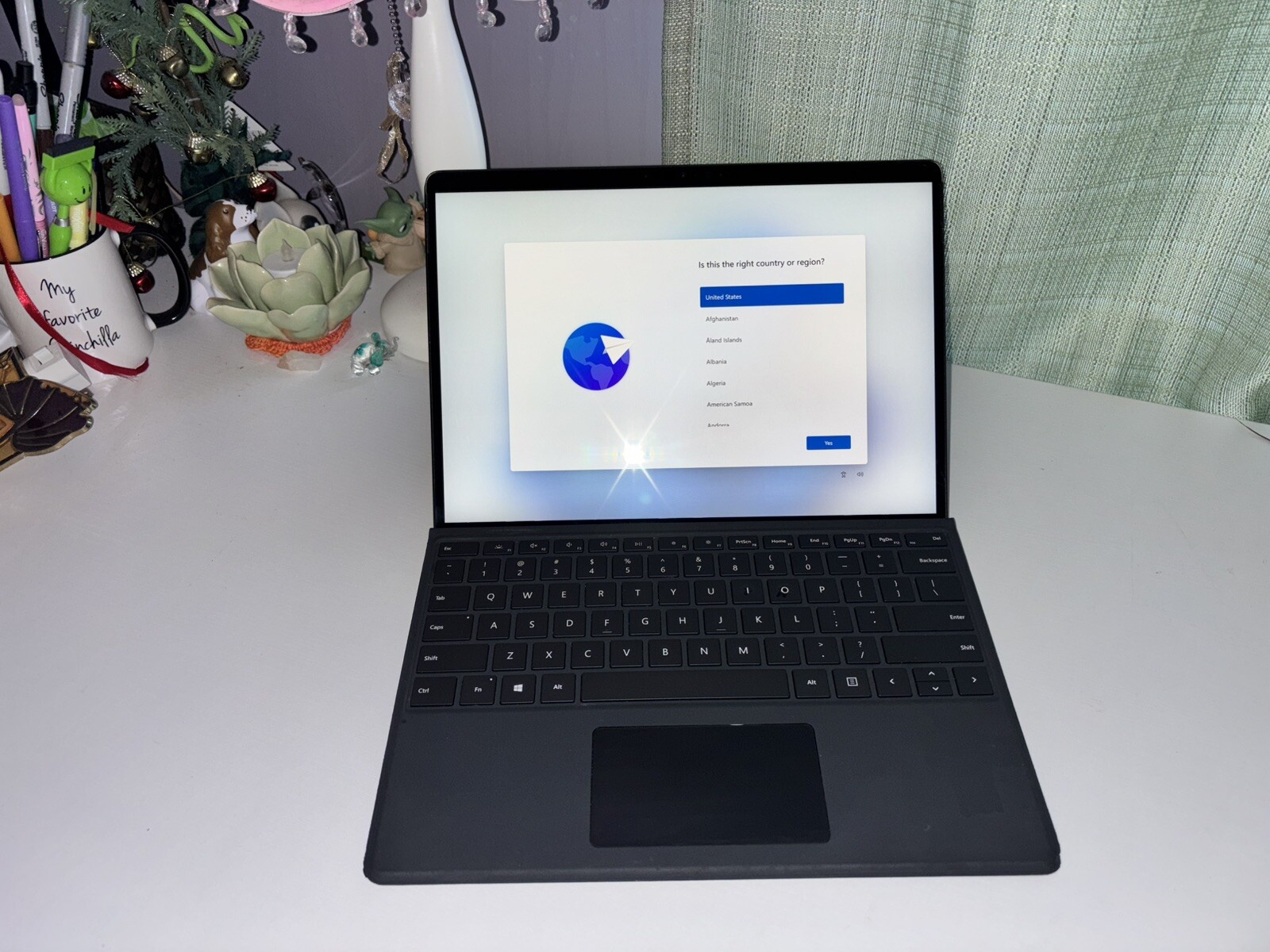 Microsoft Surface Pro 8 13″ (256GB SSD, Intel Core i5 11th Gen., 2.40 GHz, 8GB)