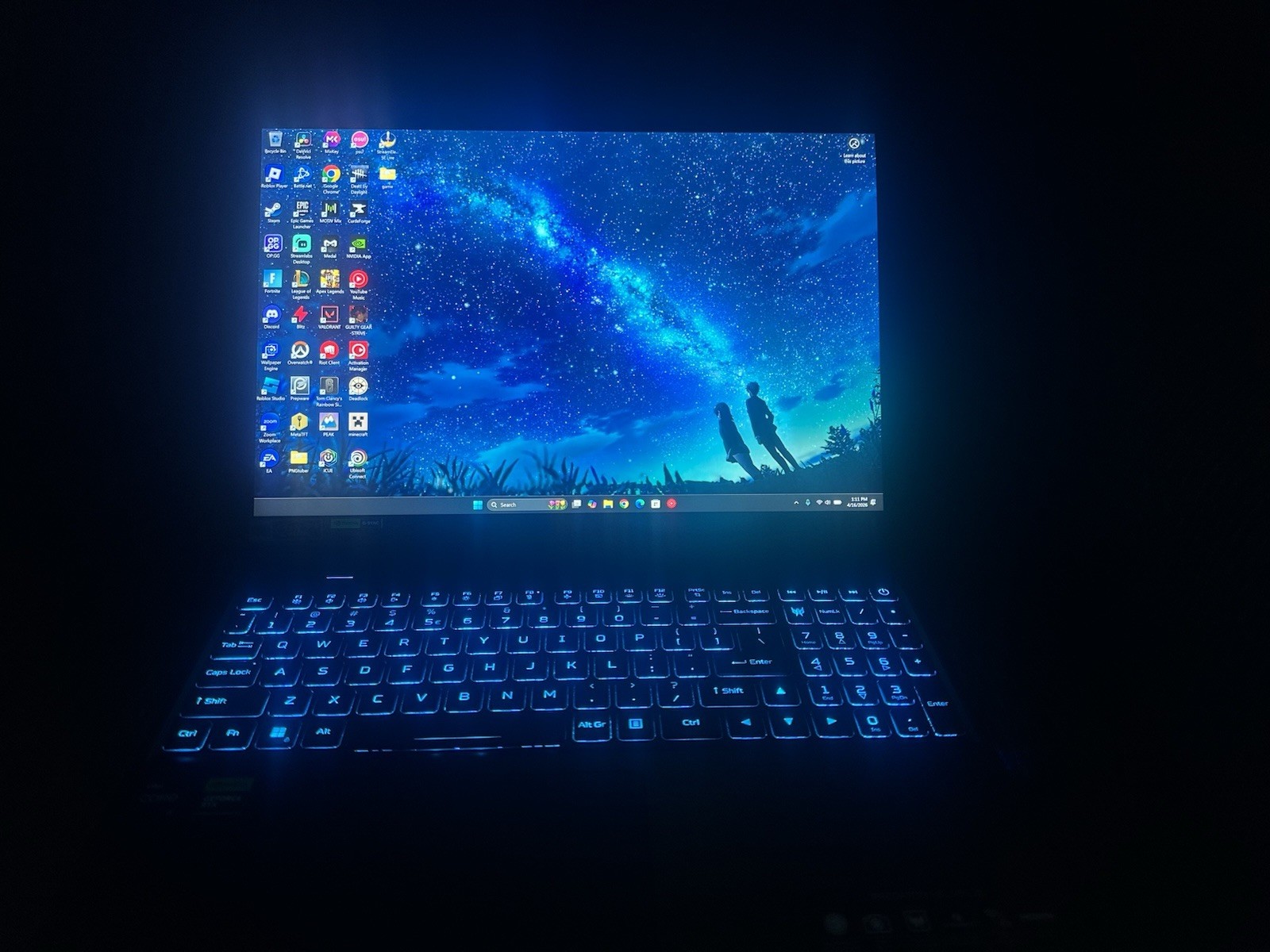 Acer Predator Helios 16 / RTX 4080