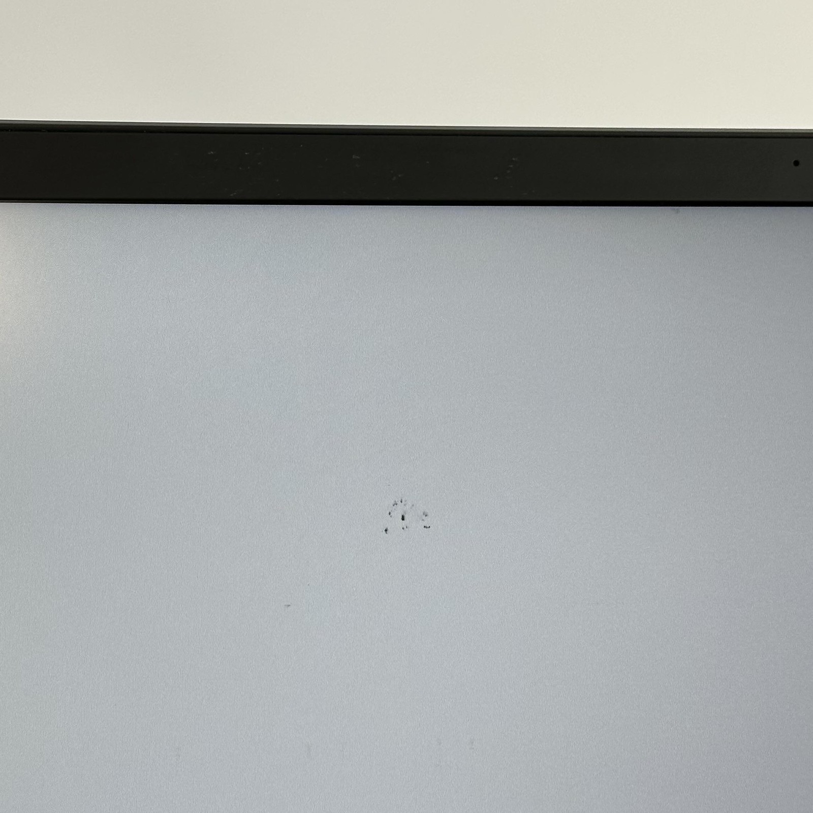 Lenovo ThinkPad X1 Carbon Gen 6 14 2K i7-8650U 1.90GHz 16GB 512GB SSD LCD Issue