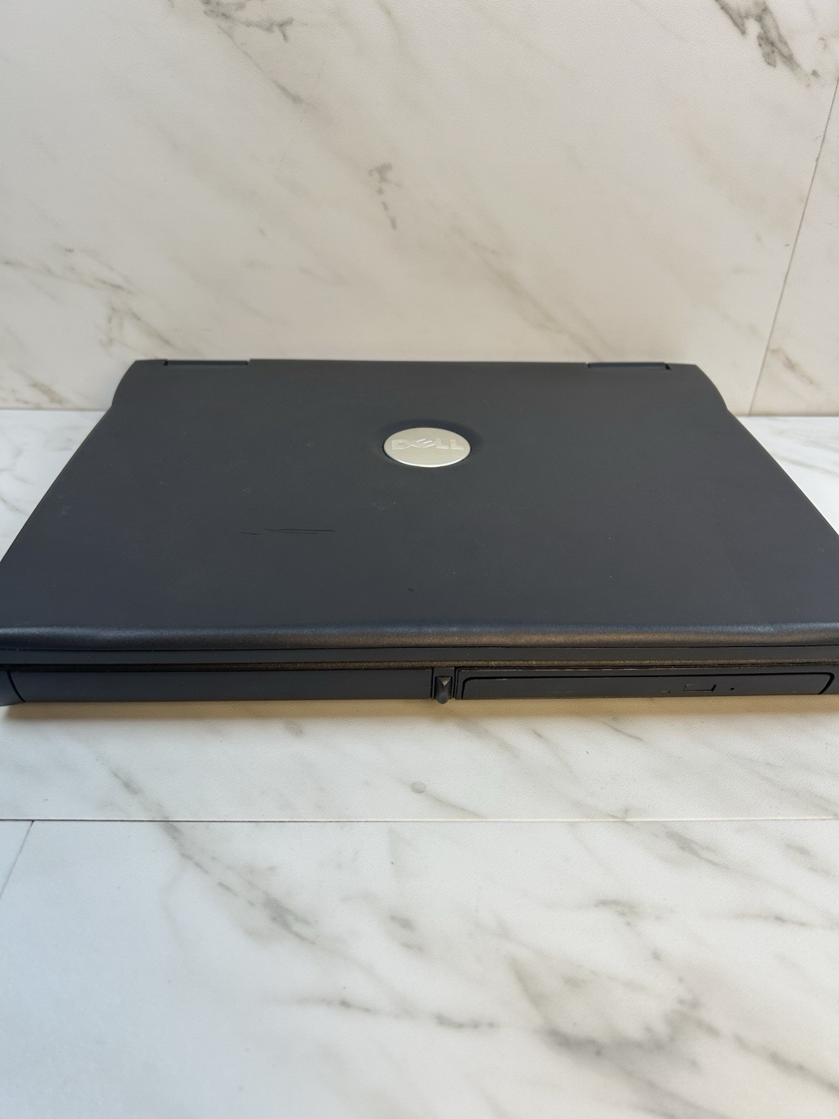 Dell Latitude C640 Laptop Pentium 4 M 1.8GHZ Windows XP Professional 512MB RAM
