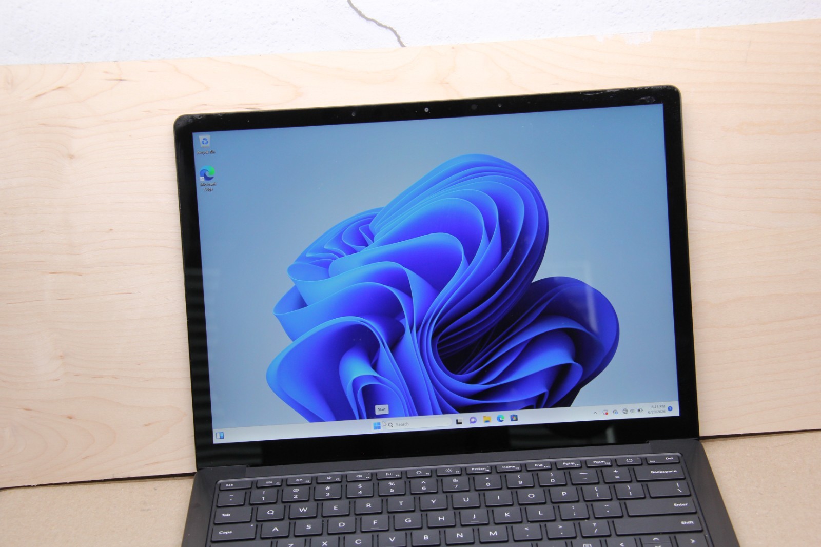 Microsoft Surface Laptop 5 Intel i7-1265U 16GB RAM 256GB SSD 13.5” Touch -Black