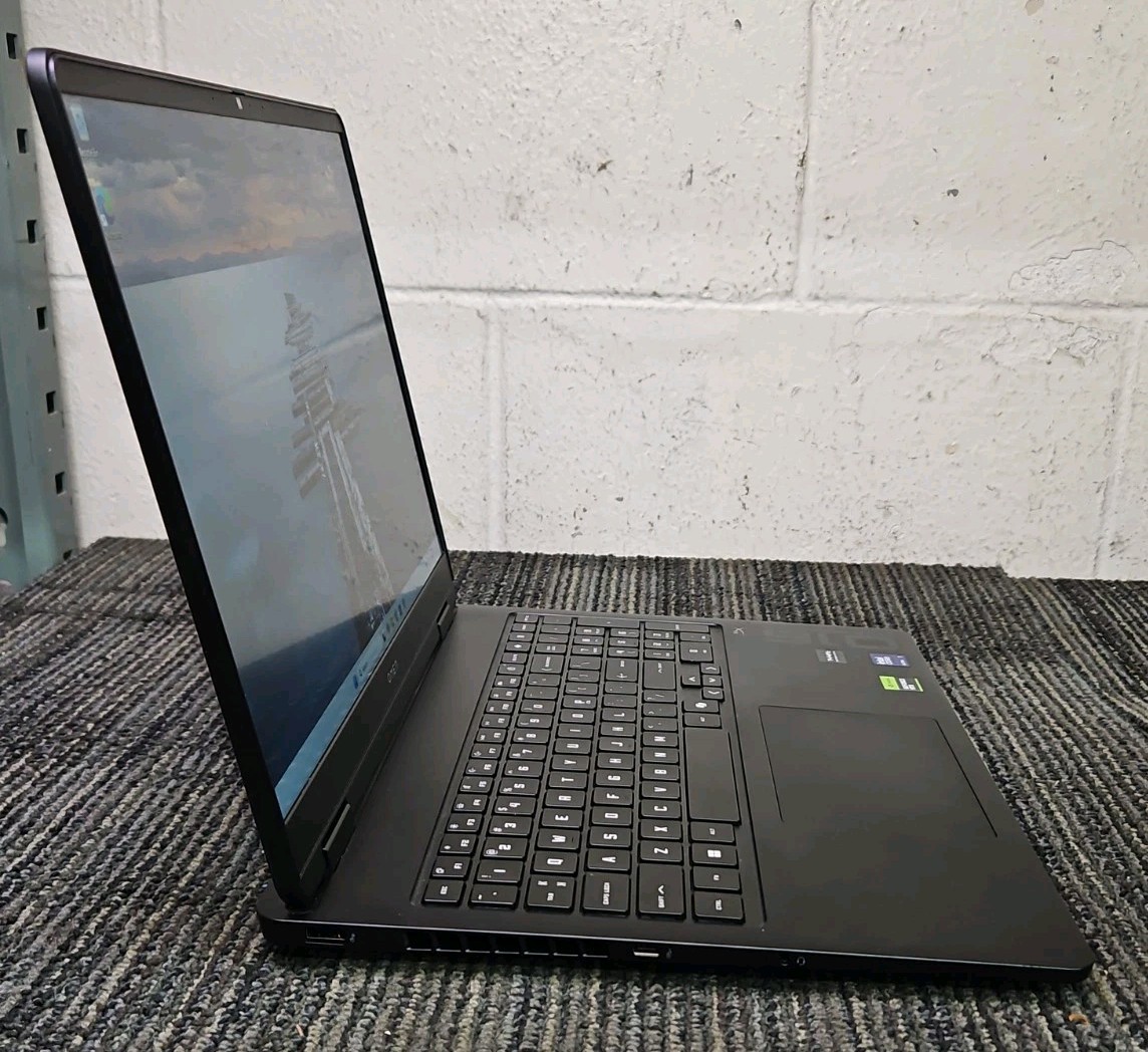 HP 16t-an000 Omen 16 Slim 16″ 16GB 1TB Gaming Laptop – Black