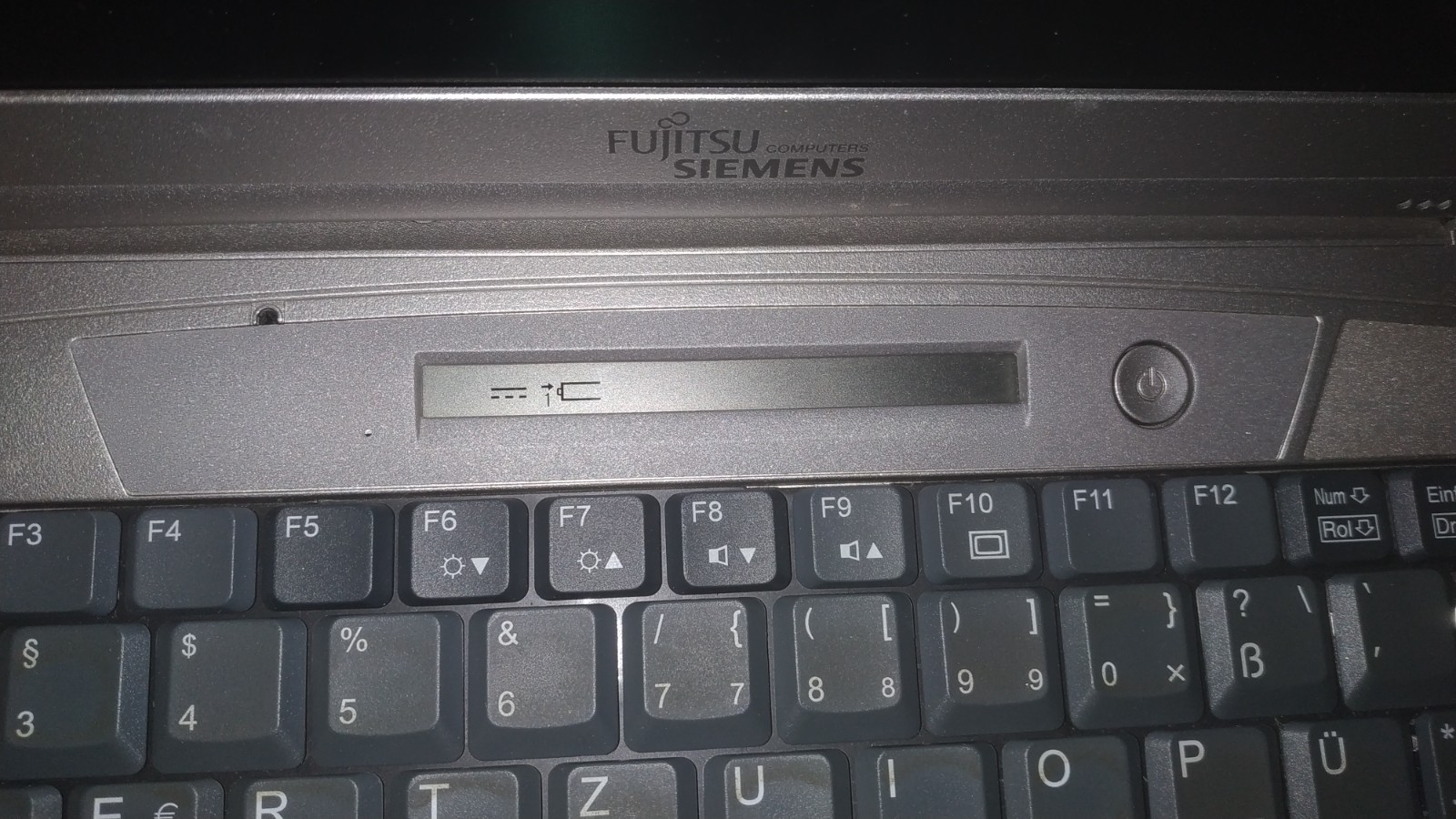 *Faulty* Fujitsu Siemens Lifebook FPC04023B C Series