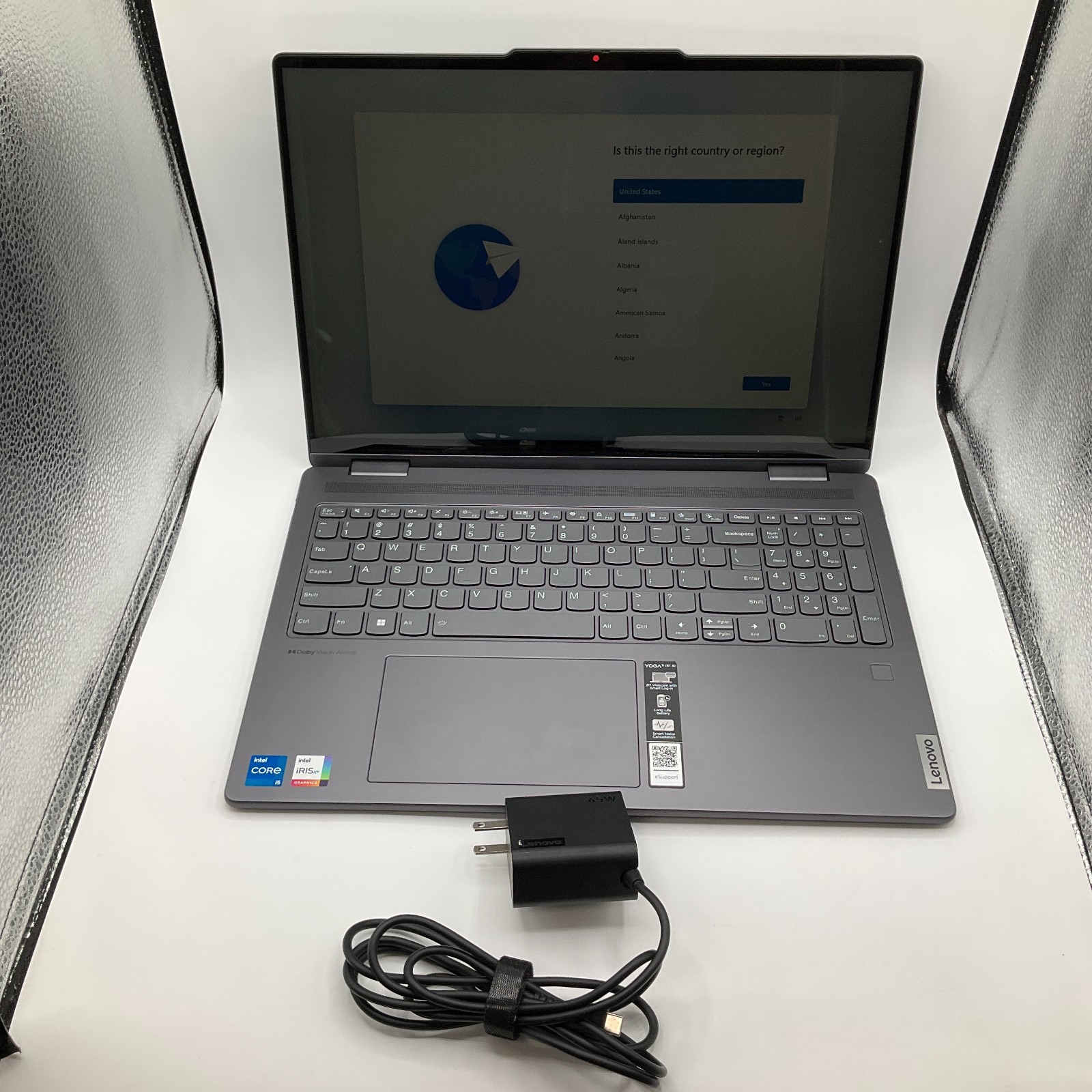Lenovo Yoga 7i Laptop 13th Gen Intel i5-1335U @ 1.30 GHz 8GB RAM 512GB Iris Xe