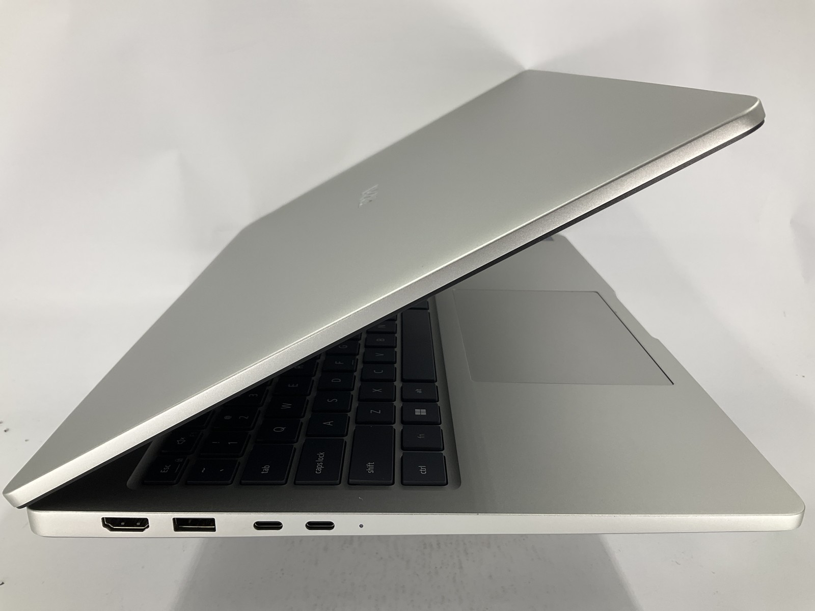 Dell Pro 16 Plus PB16250 16″ Core Ultra 5 238V 256GB 32GB B Win 11 Pro *READ*
