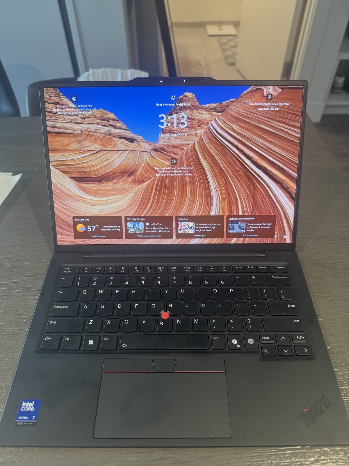 Lenovo ThinkPad X1 Carbon Gen 13 14” (512GB SSD Intel Core i7-1365U 3.9GHz 32GB